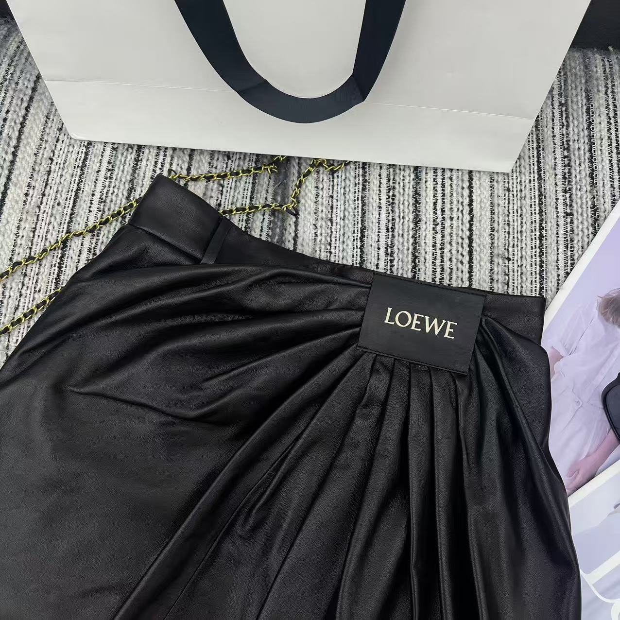 “Women’s One-Size-Fits-All Suit: P1248 Early Spring & Summer Series with Lee* Collection and Short Skirt” - 图片 3