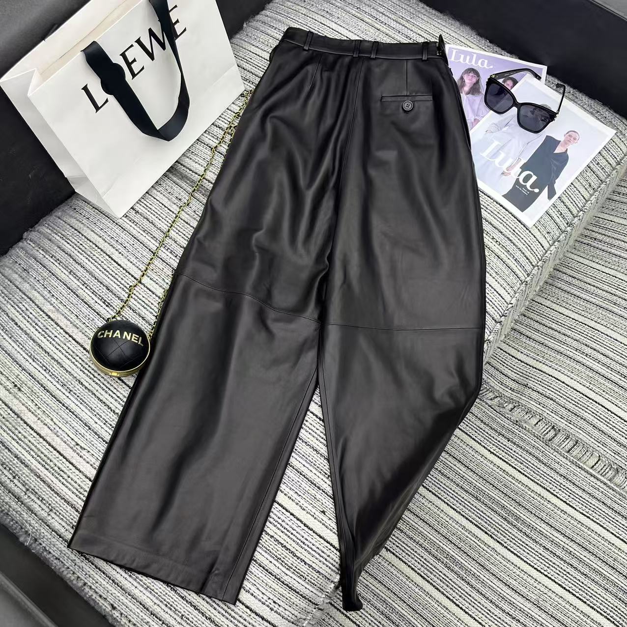 “Original Scavenging Female Suit with Broad-Legged Shorts: 25-Year Early Autumn Series by New L.O.E.” - 图片 7