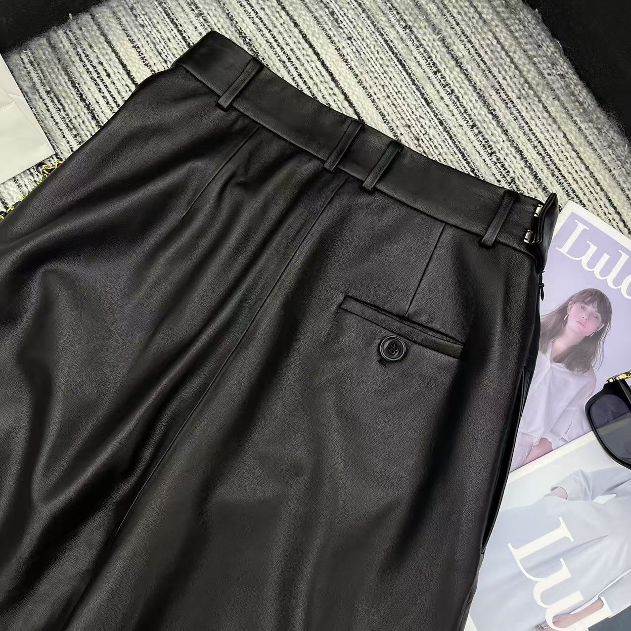 “Original Scavenging Female Suit with Broad-Legged Shorts: 25-Year Early Autumn Series by New L.O.E.” - 图片 8