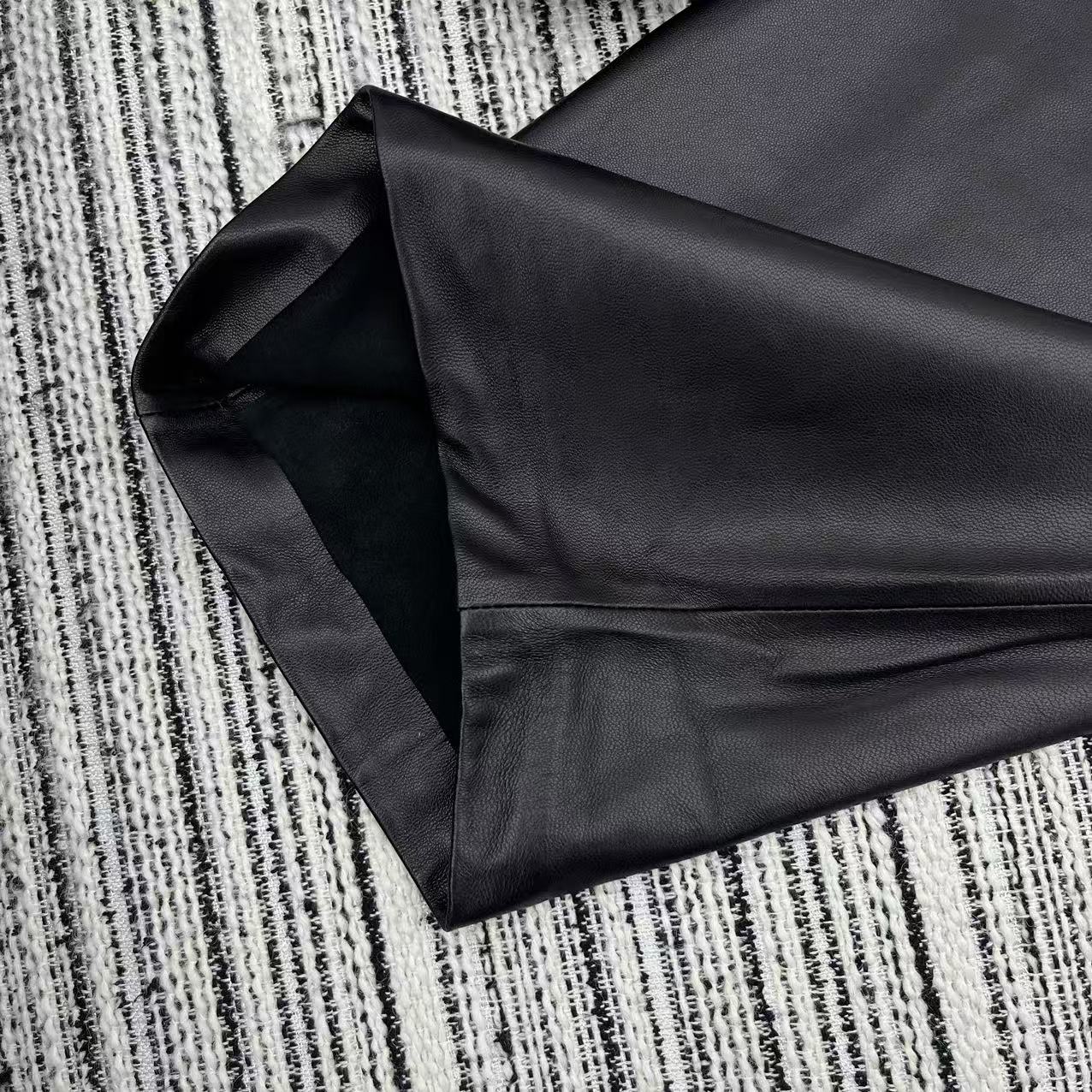 “Original Scavenging Female Suit with Broad-Legged Shorts: 25-Year Early Autumn Series by New L.O.E.” - 图片 6