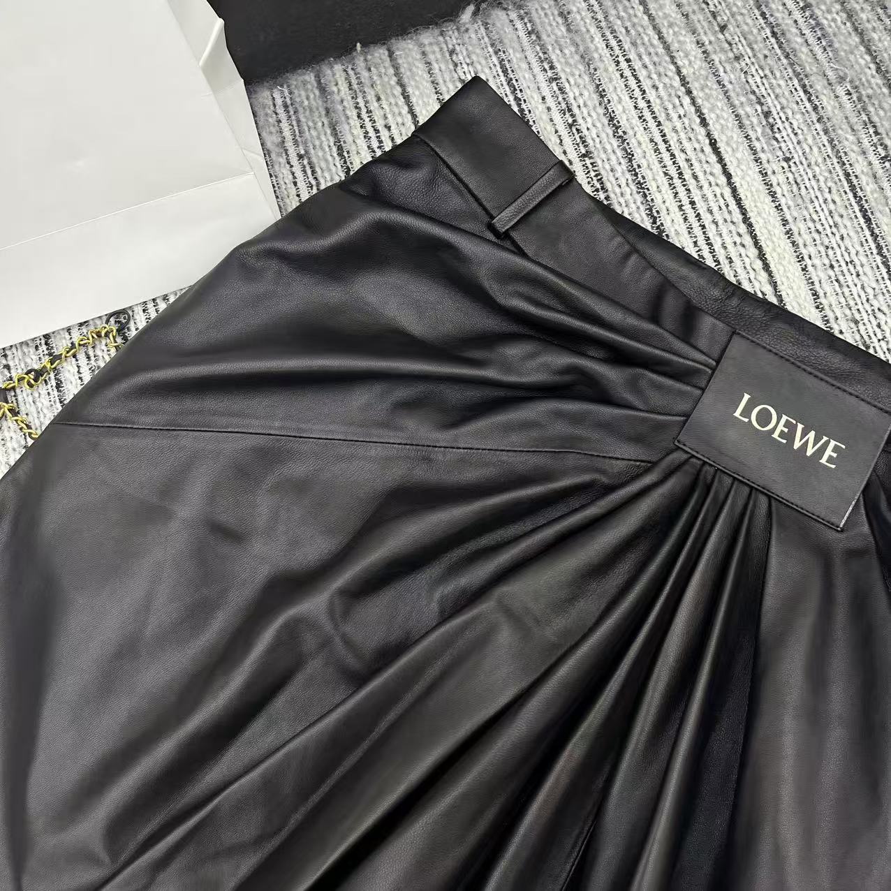 “Original Scavenging Female Suit with Broad-Legged Shorts: 25-Year Early Autumn Series by New L.O.E.” - 图片 4