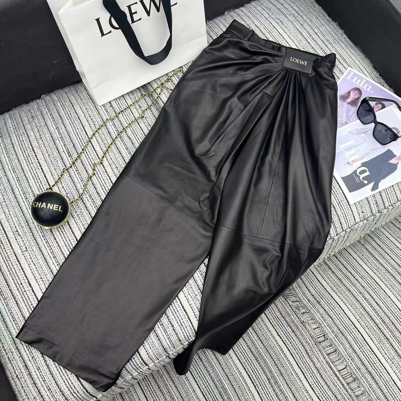 “Original Scavenging Female Suit with Broad-Legged Shorts: 25-Year Early Autumn Series by New L.O.E.” - 图片 1