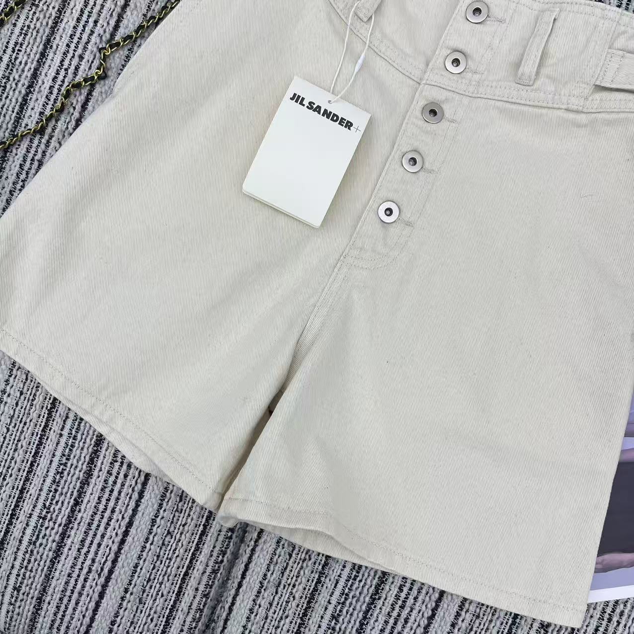 JIL* 25-Year-Old Spring-Summer Series: Strong Recommendation for P403 Female Suit & Letter-Printed Jeans - 图片 5