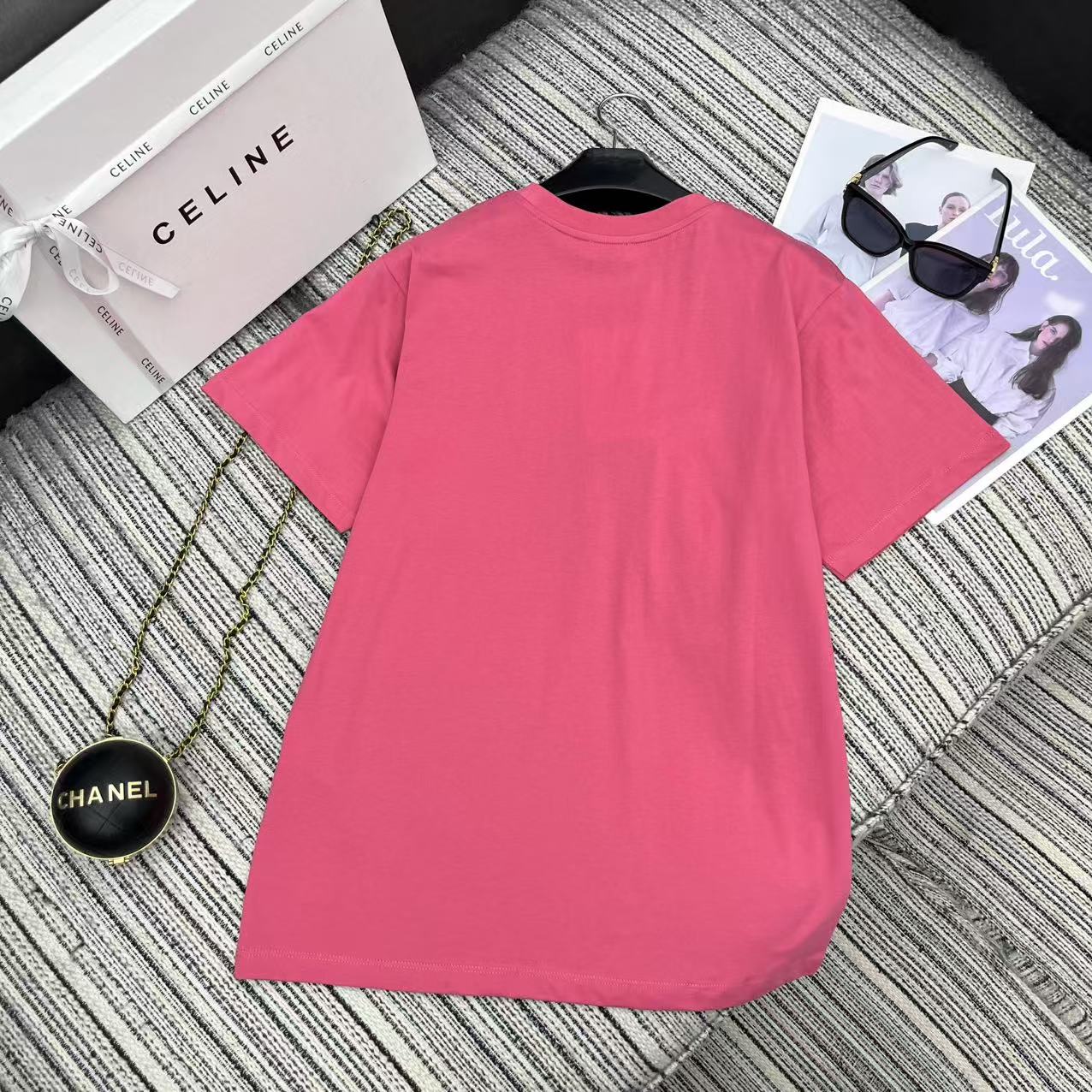 “Versatile Female Suit Package: 25-Year Spring-Summer Series with T-Shirts and Two-Colored SMLS” - 图片 7