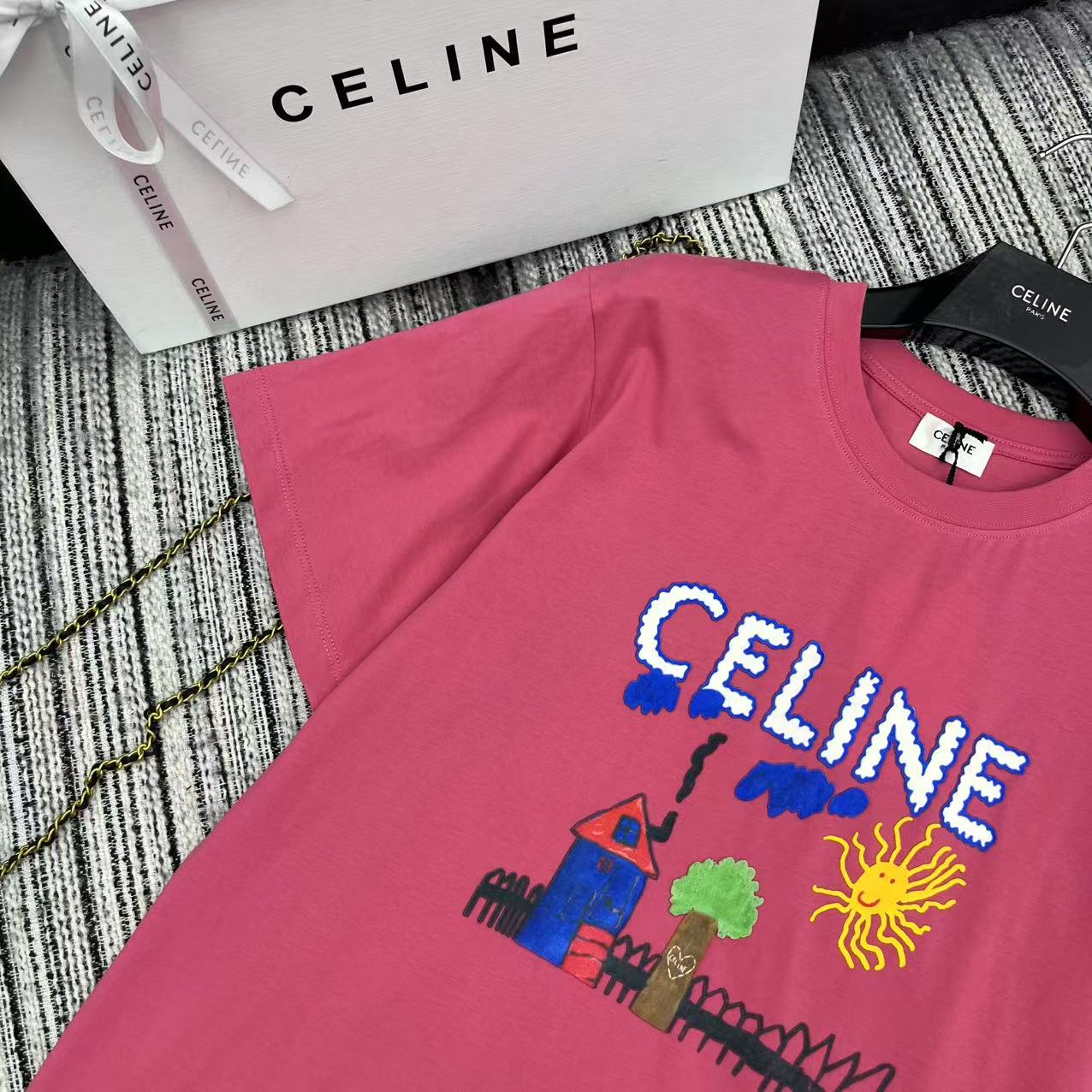 “Versatile Female Suit Package: 25-Year Spring-Summer Series with T-Shirts and Two-Colored SMLS” - 图片 3