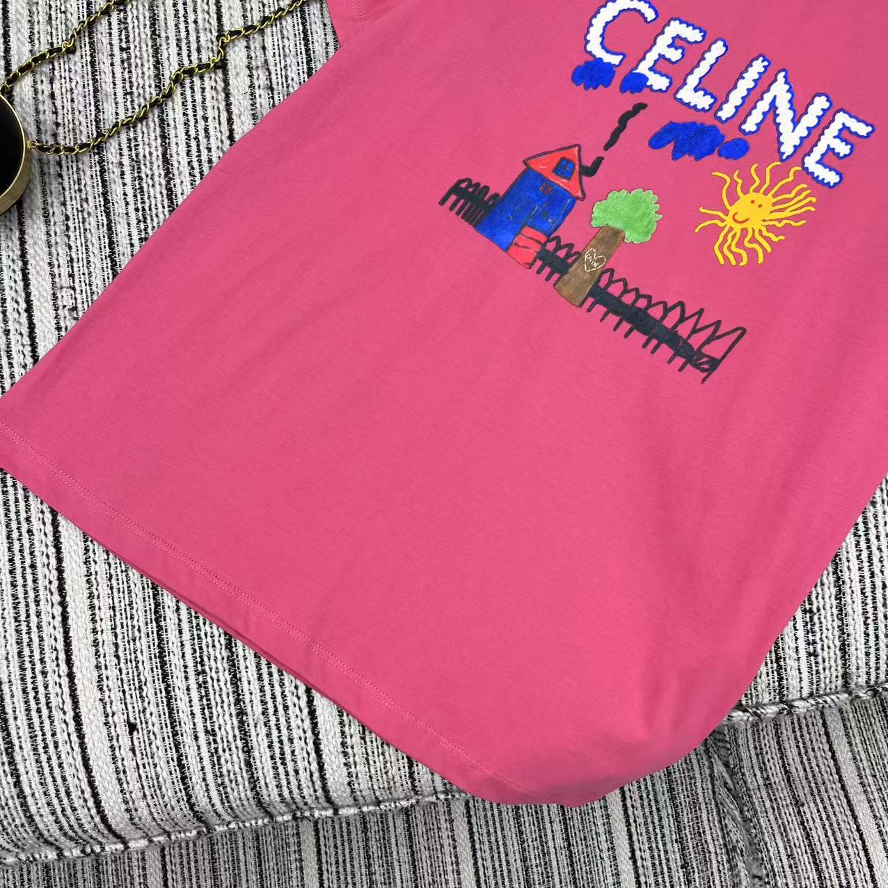 “Versatile Female Suit Package: 25-Year Spring-Summer Series with T-Shirts and Two-Colored SMLS” - 图片 6