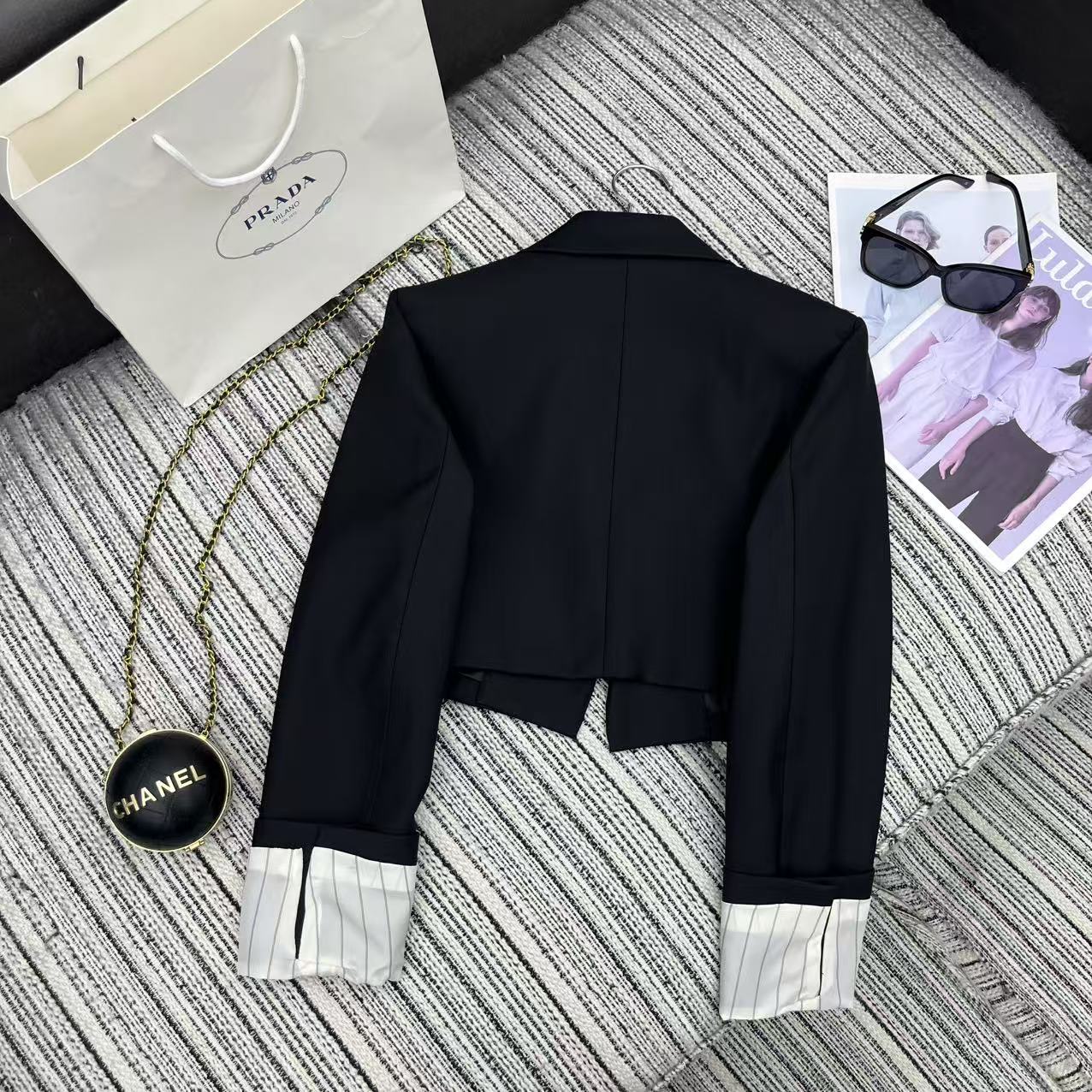 “Stylish P874 Female Suit: 25-Year Early Autumn Series Recommendation with High Waist and Wide-Legged Pants” - 图片 7