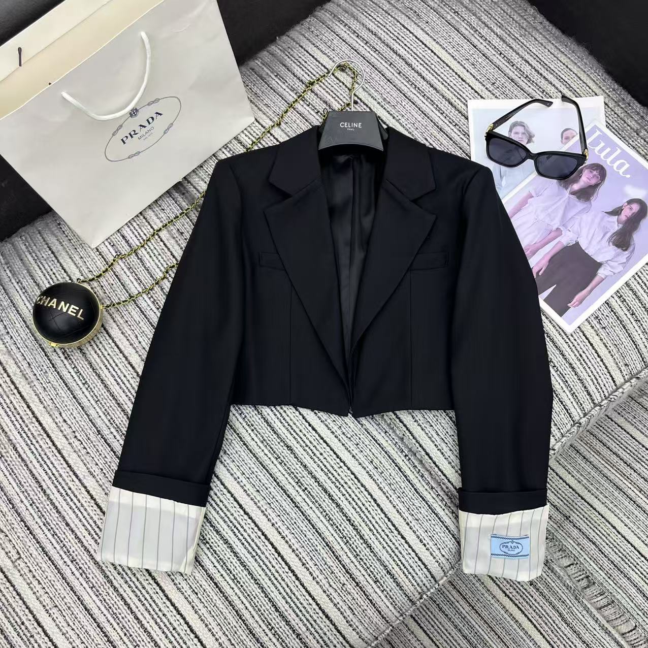 “Stylish P874 Female Suit: 25-Year Early Autumn Series Recommendation with High Waist and Wide-Legged Pants” - 图片 2