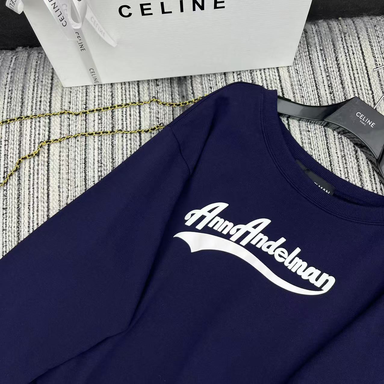 “25-Year Early Autumn Series: Original Hardcore Woman’s Suit with Shoulder-Colored SML Stamp” - 图片 3