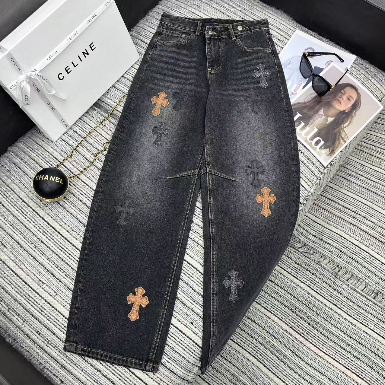 “25-Year-Old Early Autumn Series: Crow’s New Hot Colored Cross-Skinned Design for Jeans” - 图片 1