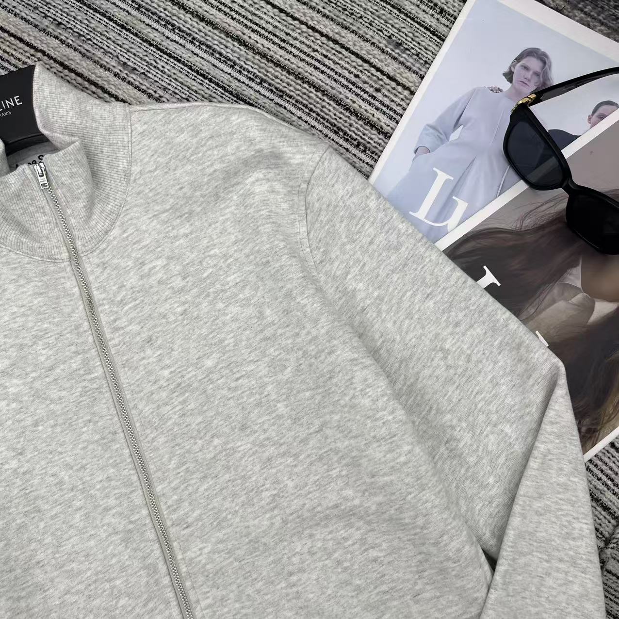 High-Quality Female Suit P636: Stylish, Comfy, and Chic Coat for Autumn Mornings - 图片 4