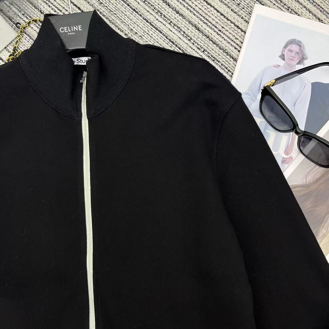 Stylish Female Suit: P636 Recommends Acne Studios 25FW for Autumn Mornings - 图片 3