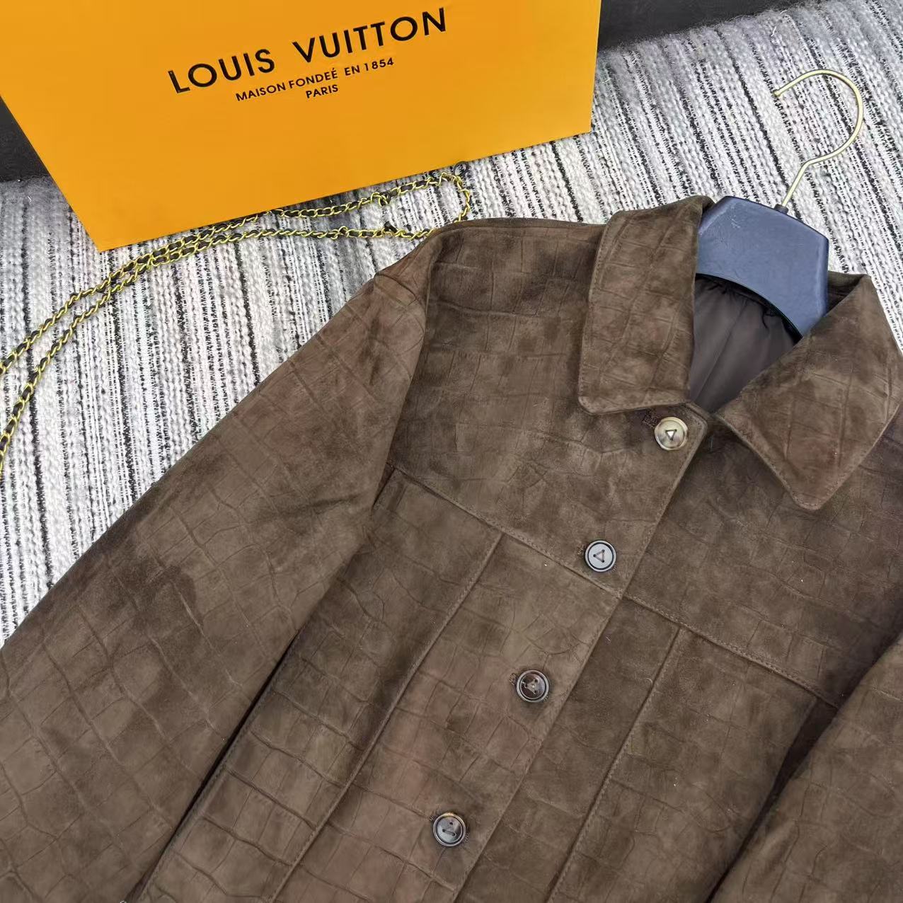 Title: P2520 Original Draught with Dust-Proof Bags, 25-Year Early Autumn/Winter Series Lou* Gator Tweed Jacket Summary: High-quality velvet jacket for autumn/winter, - 图片 3