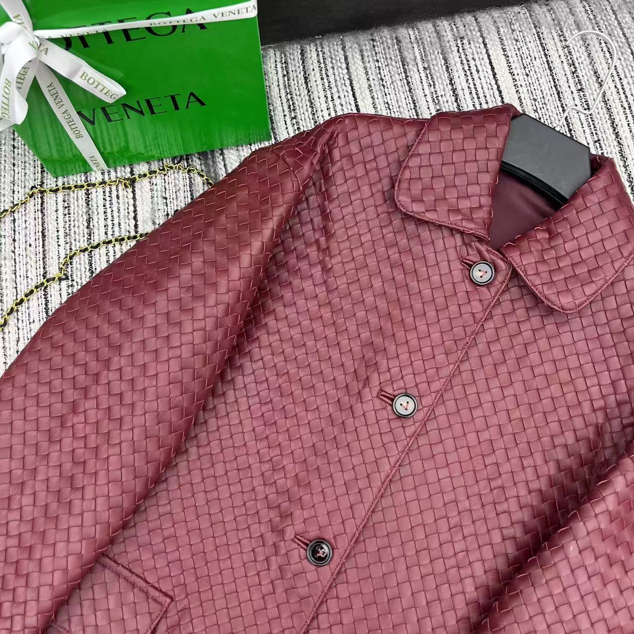 25-Year Early Autumn Winter Series BV New Knitted Sheep-Skin Coat for Women – Dustproof Bags Included - 图片 3