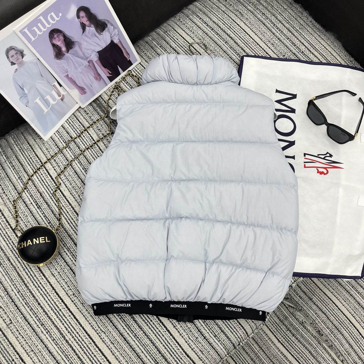 “Mon* New Bouquets: 25-Year Early Autumn & Winter Velvet Coats Collection” - 图片 8