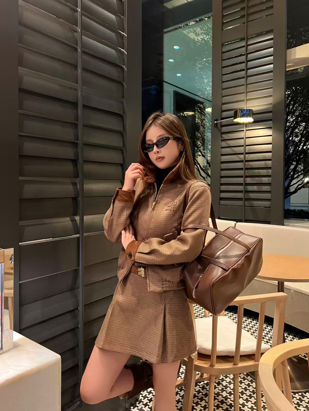 NO:588577,Upper body picture,,alexander wang19860909上身图,,alexander wang,Women's clothing