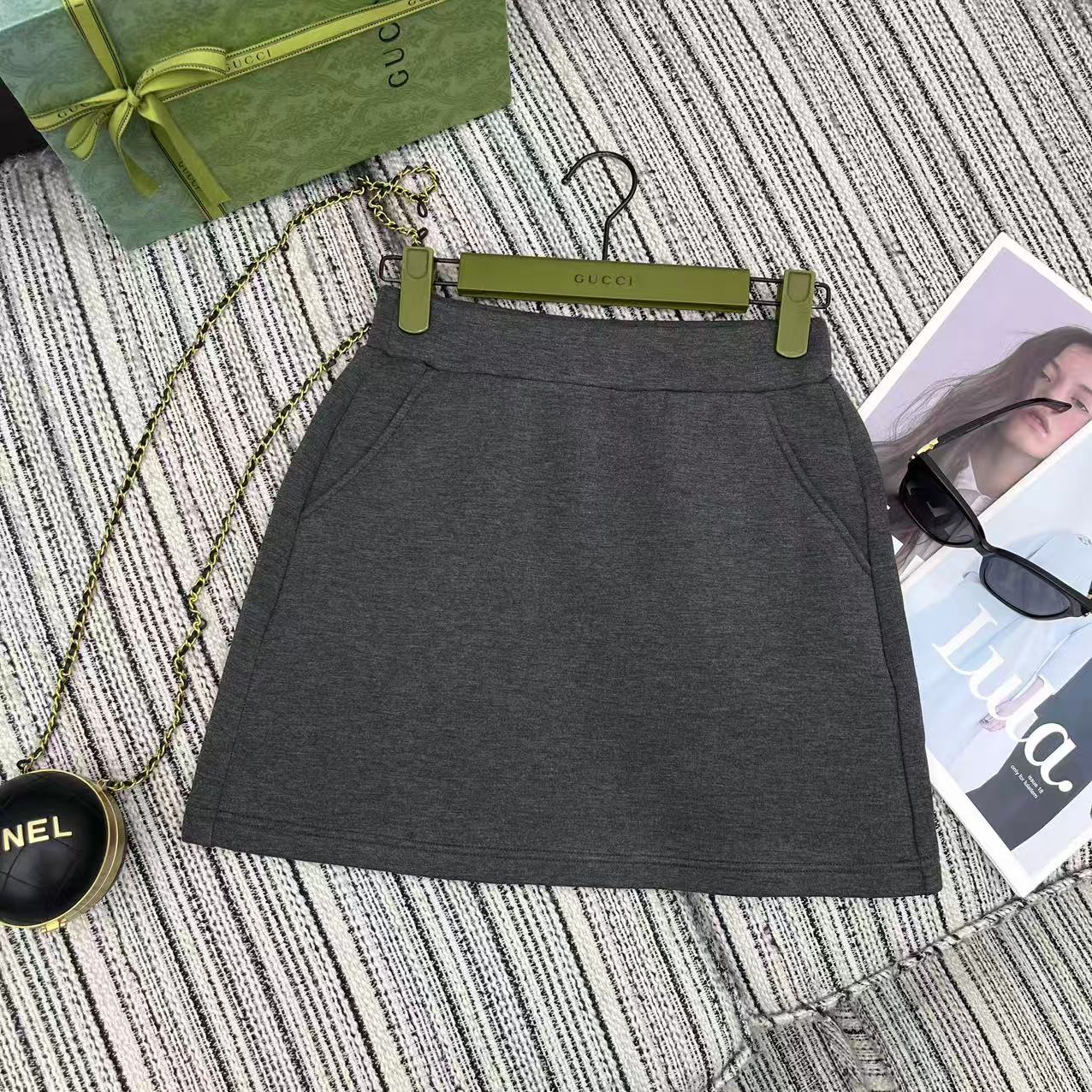 NO:776818,Highly recommended 2026 early spring series Guc* new elastic waist short skirt SML, Gucci-clothing, gucci, gucci, skirts,19860909强烈推荐 26年早春系列 Guc*新款松紧腰短半裙 SML,古驰-服装,gucci,gucci,skirts,,Women's clothing