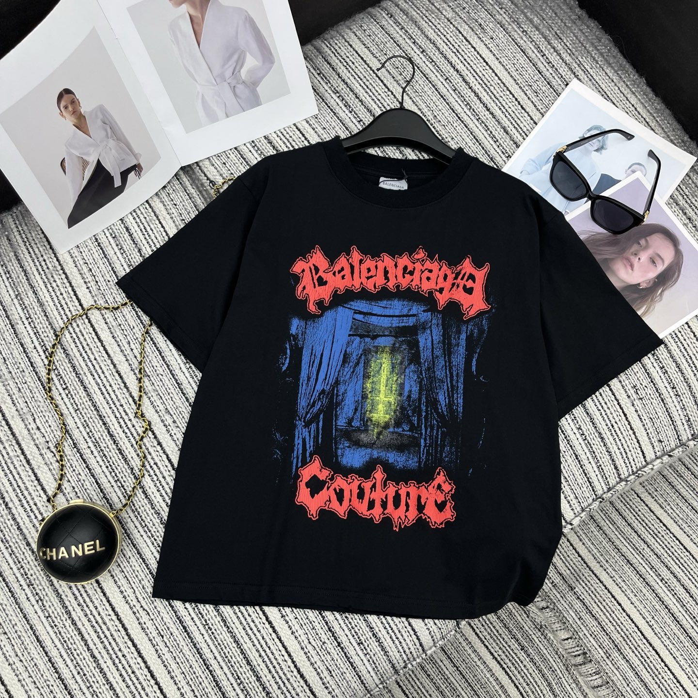 NO:777265,Highly recommended 2026 spring and summer series Bal* new letter printed round neck short-sleeved T-shirt small version two-color SML, Balenciaga-clothing, balenciaga, T-shirt, tees, t-shirt,19860909强烈推荐 26年春夏系列 Bal*新款字母印花圆领短袖T恤 小版 两色SML,巴黎世家-服装,balenciaga,T-shirt,tees，t-shirt,,Women's clothing