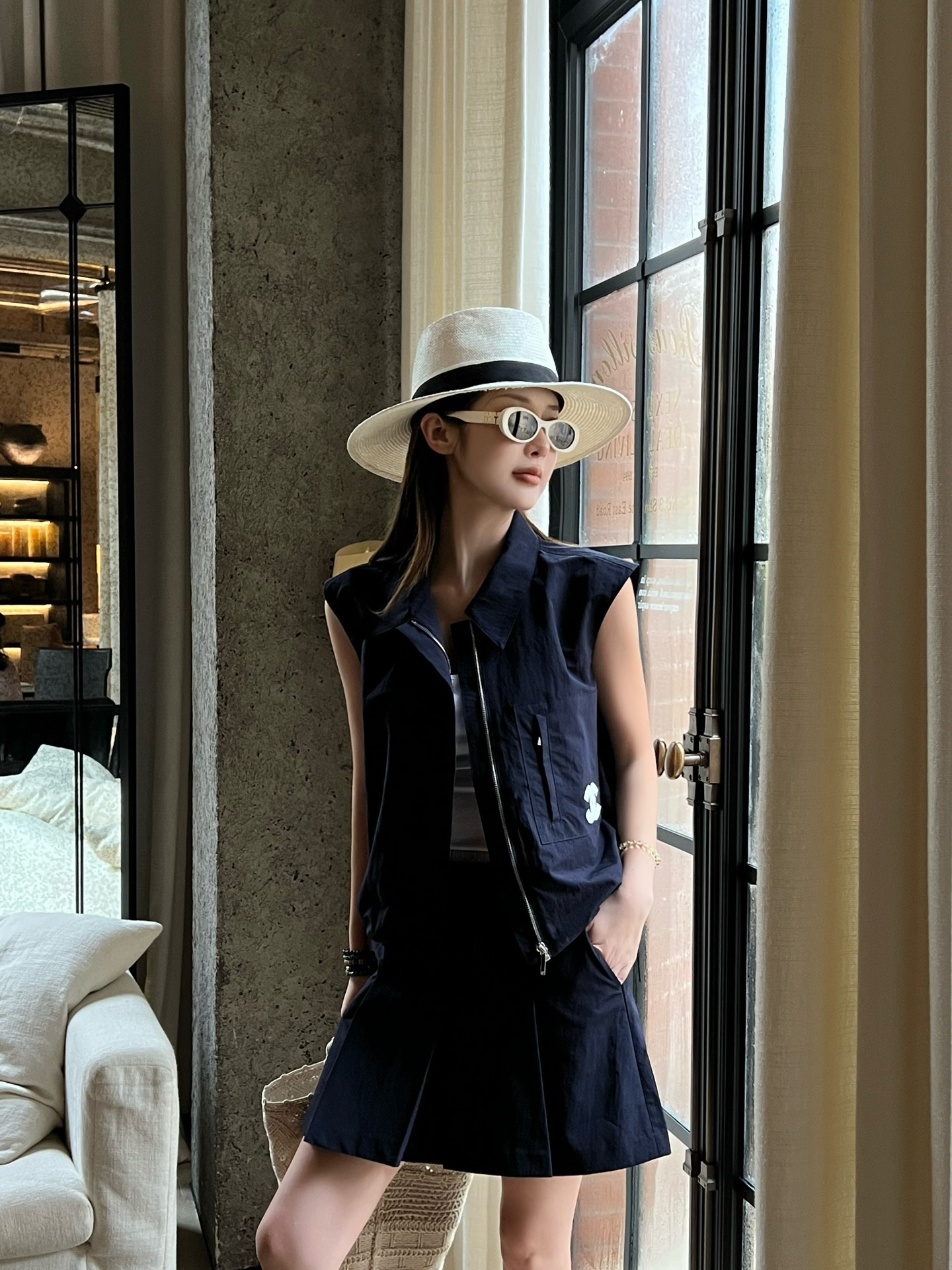 NO:893509,,,19860909,,,Women's clothing