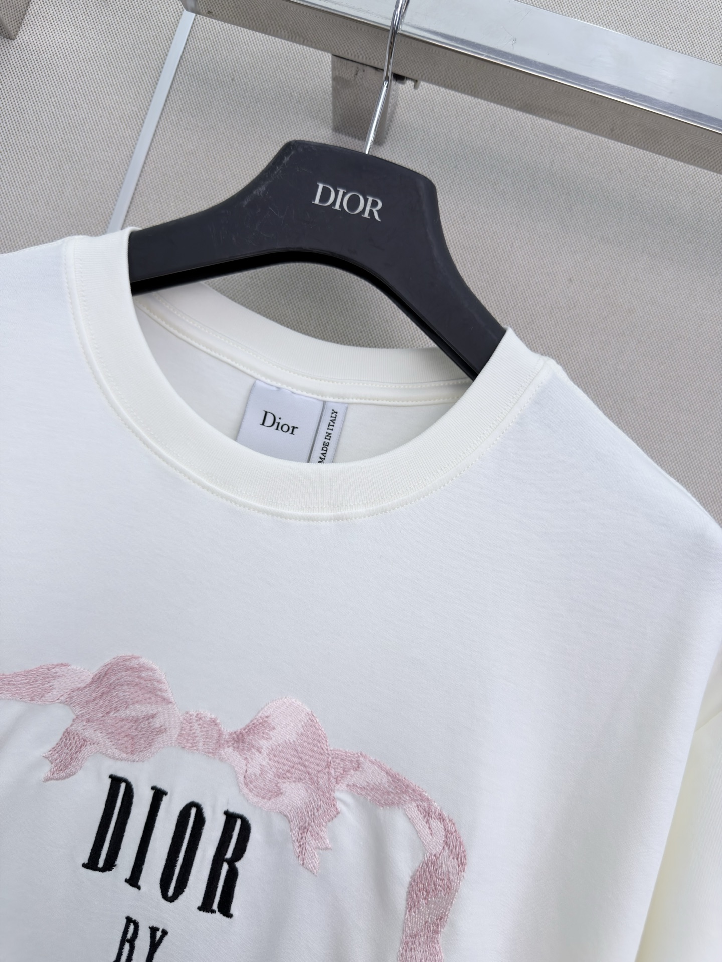 디올 여성 반팔 132161 Dior T Shirt 썸네일 이미지