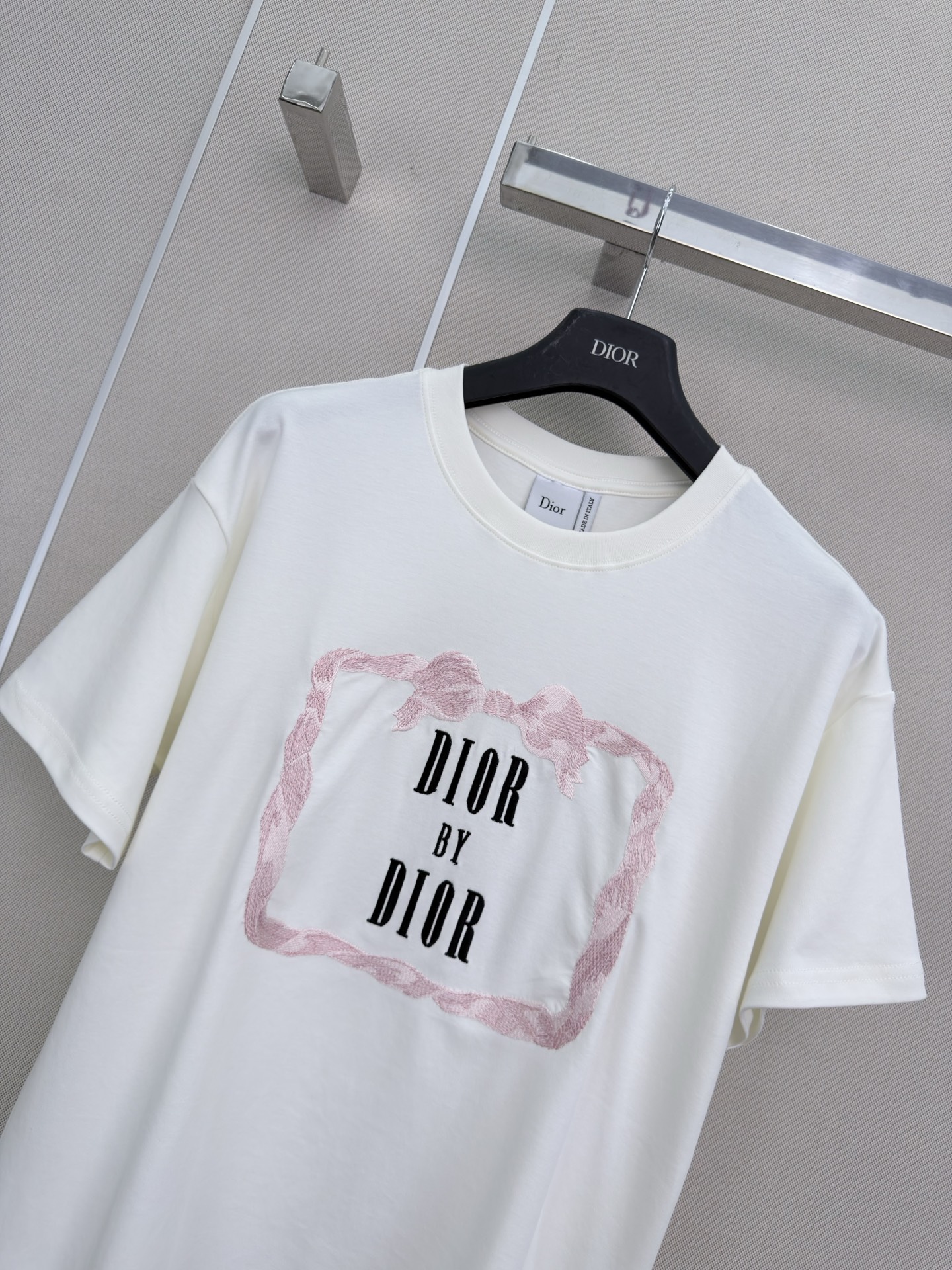 디올 여성 반팔 132161 Dior T Shirt 썸네일 이미지