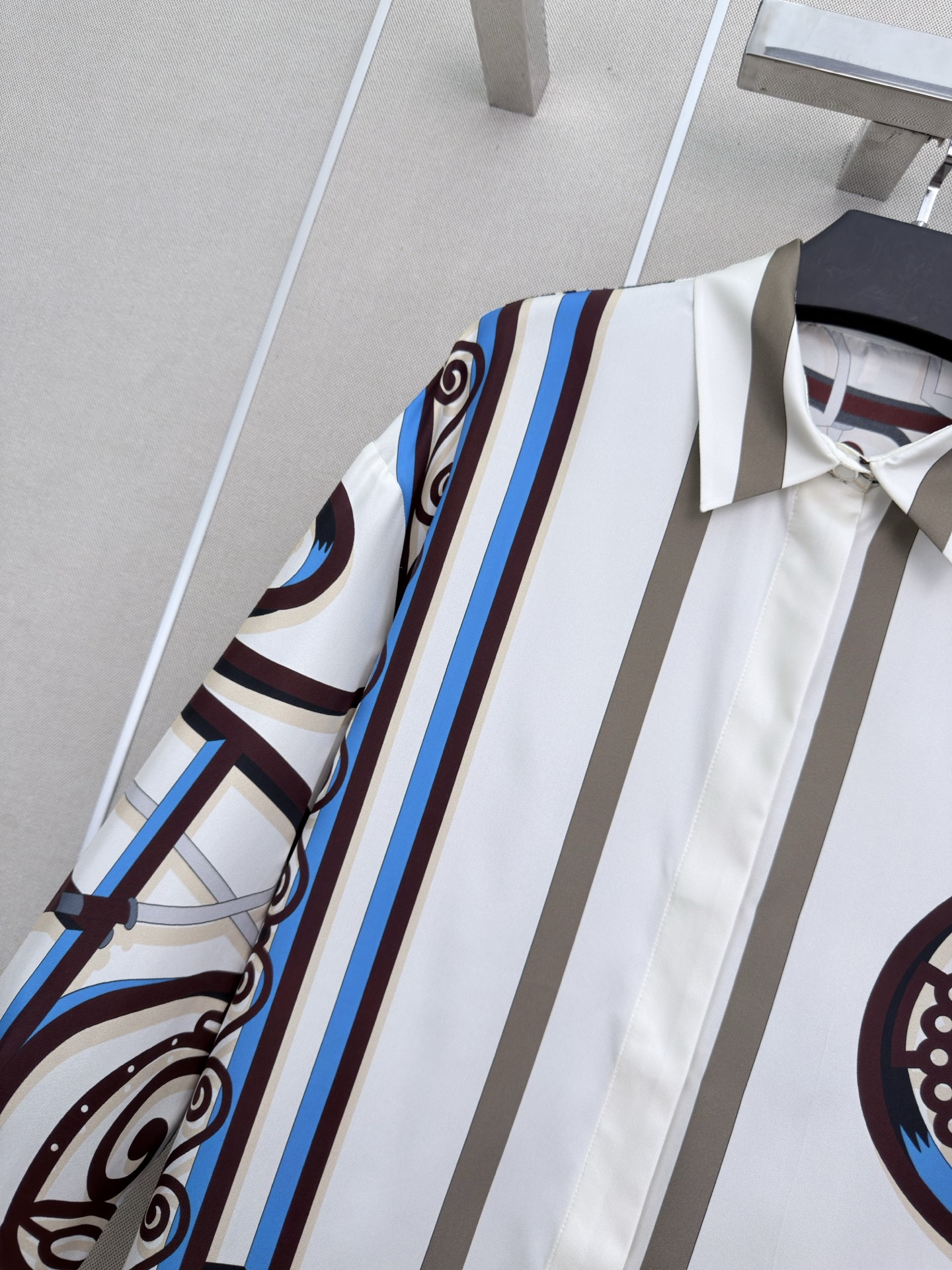 미우미우 여성 셔츠 136897 Miu Miu Shirt 썸네일 이미지