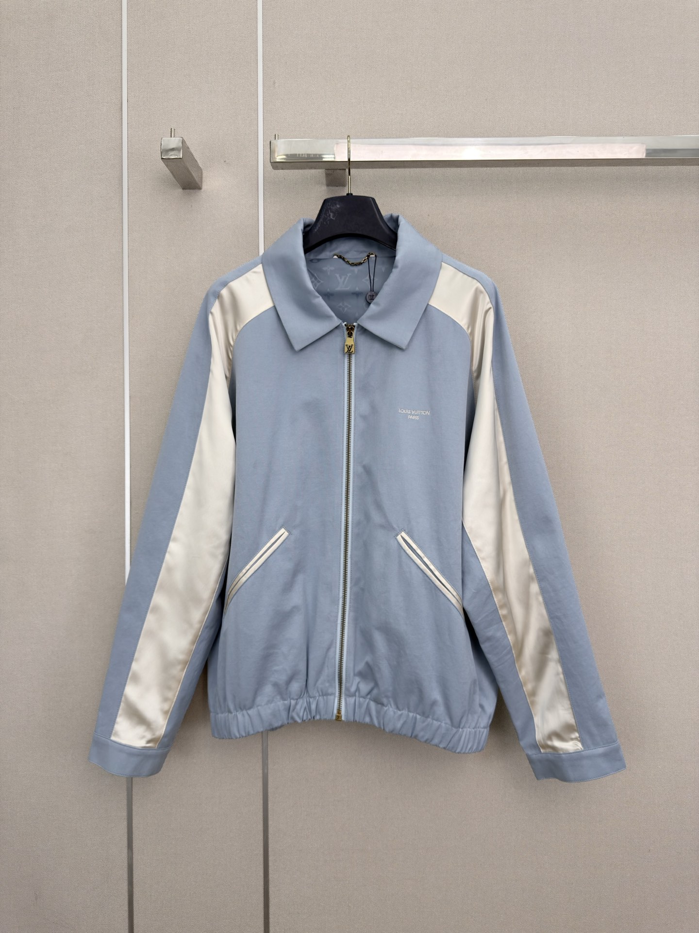 루이비통 여성 자켓 135316 Louis Vuitton Jacket 썸네일 이미지