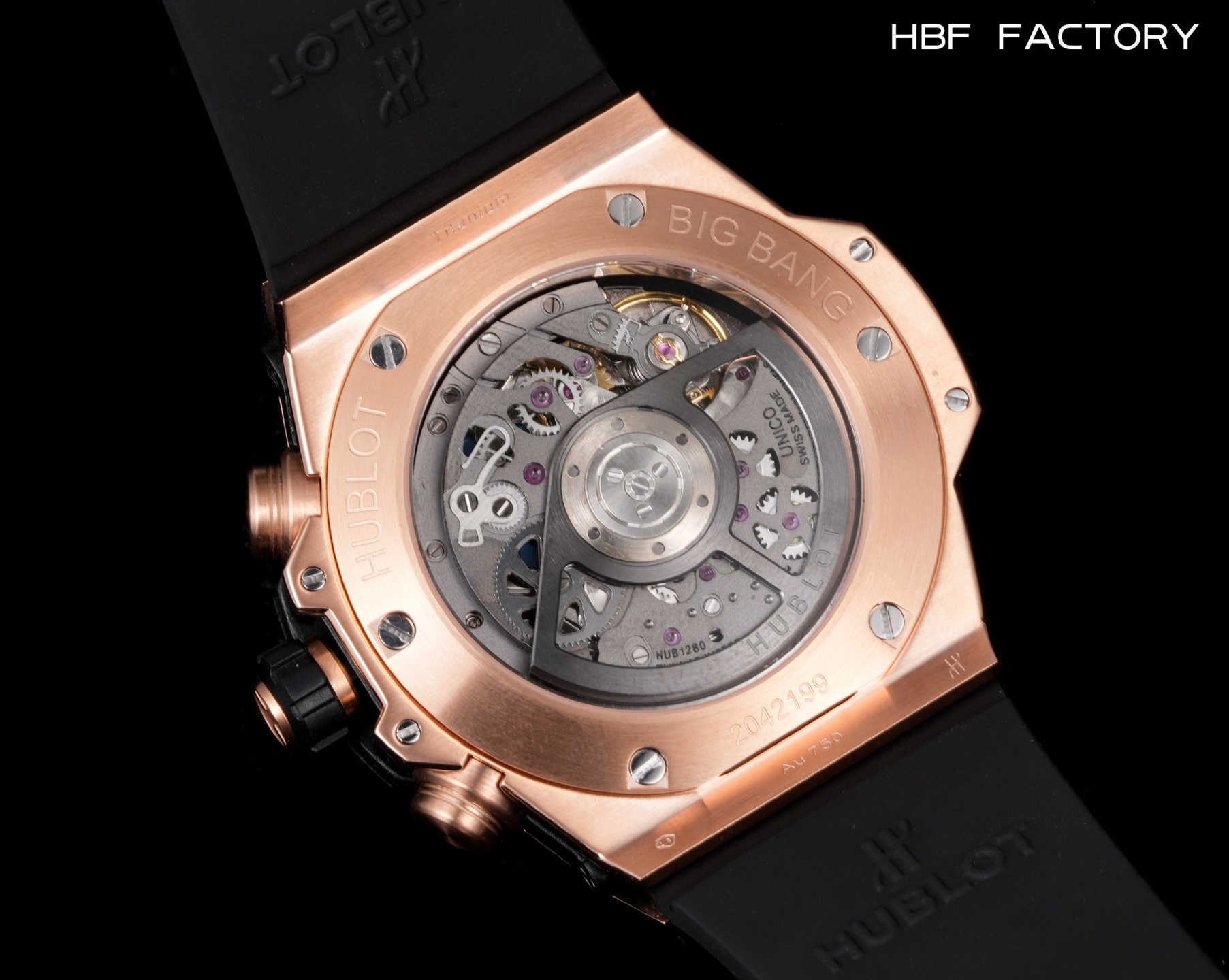 1650💰HBF FACTORY V2版 宇舶(恒宝)HUBLOT ——英勇无畏,拳拳出击,简称“HUB”“恒宝”,BigBang大爆炸元素材料计时码表v2版❶表壳采用进口316精钢材料 设计感爆炸❷搭载7750改“HUB1242”自动机芯 计时瞬启与一键飞返 完美还原原装功能 二次增重自动摆坨 达到更稳定的走时和超低返修率❸表带采用天然橡树橡胶表带 超强防水 柔软舒适❹表镜采用天然蓝宝石玻璃 耐磨耐刮 通透零瑕疵 作为一个年轻的品牌 宇舶以张扬的个性和独特的设计在高端制造下重抹一笔青春活力 将与大家一同感受年轻的自由!!!