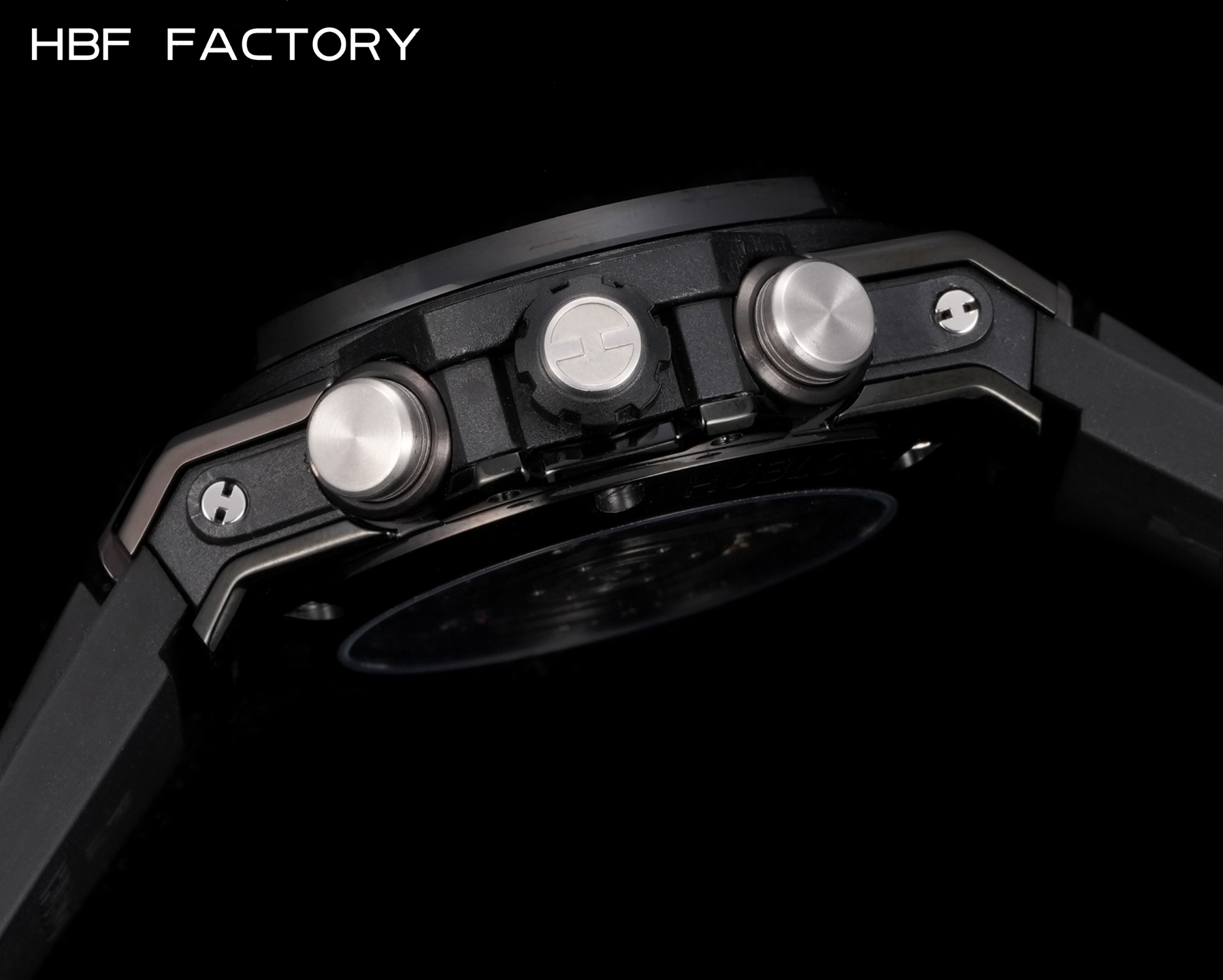 1650💰HBF  FACTORY  V2版 宇舶(恒宝)HUBLOT ——英勇无畏，拳拳出击，简称“HUB”“恒宝”，BigBang大爆炸元素材料计时码表v2版❶表壳采用进口316精钢材料 设计感爆炸❷搭载7750改“HUB1242”自动机芯 计时瞬启与一键飞返 完美还原原装功能 二次增重自动摆坨 达到更稳定的走时和超低返修率❸表带采用天然橡树橡胶表带 超强防水 柔软舒适❹表镜采用天然蓝宝石玻璃 耐磨耐刮 通透零瑕疵          作为一个年轻的品牌 宇舶以张扬的个性和独特的设计在高端制造下重抹一笔青春活力 将与大家一同感受年轻的自由！！！