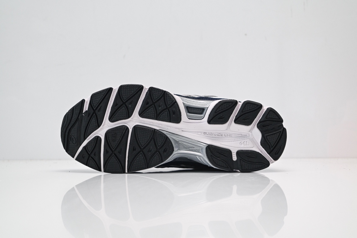 140 Asics Gel-N复古单品 ASICS亚瑟士推出全新GEL-NYC彰显纽约都市活力 1403A789-140