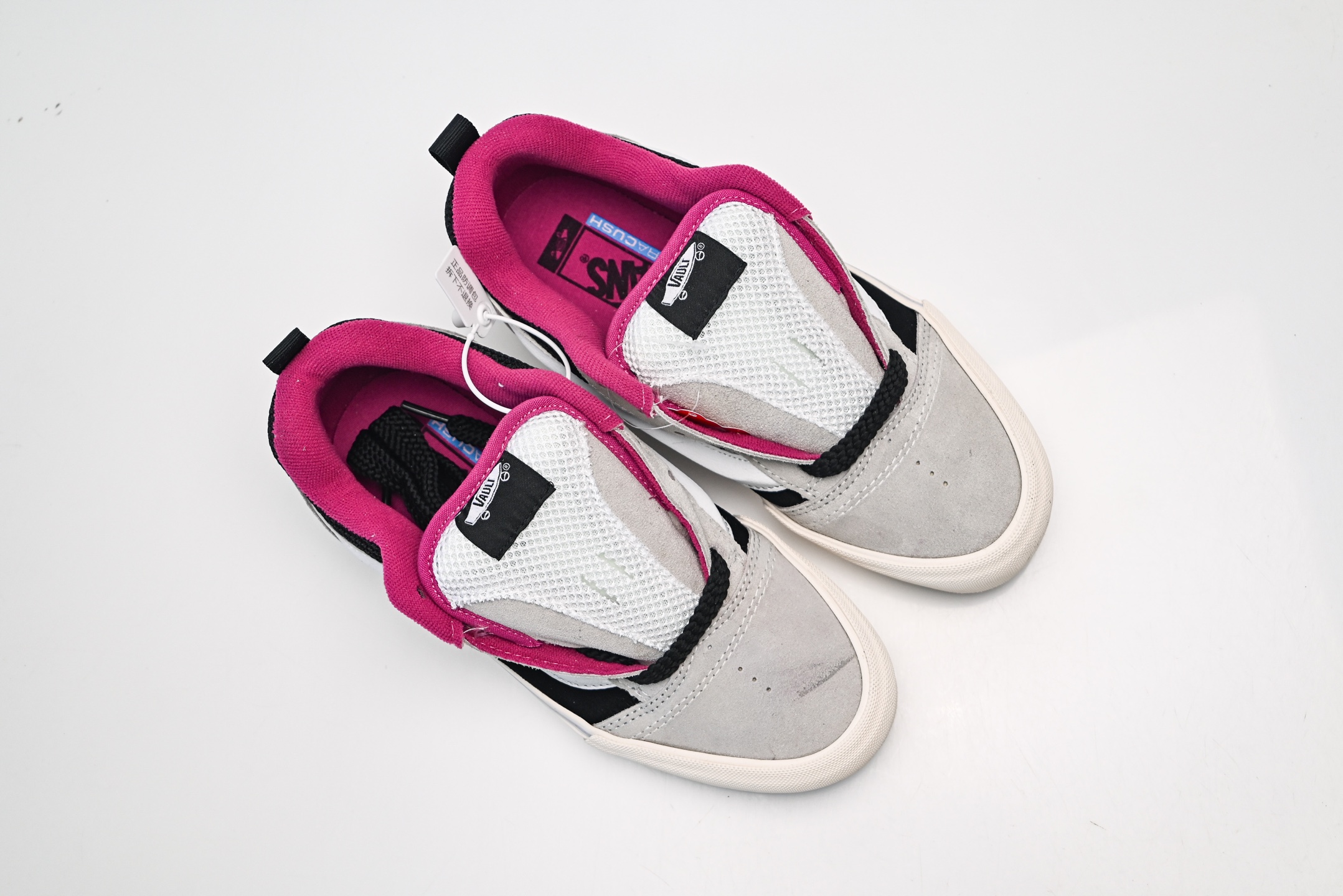 Vans Knu Skool CL 万斯范斯低帮休闲运动帆布滑板鞋 薄底 纯硫化 可盐可咸 夏季百搭神器 VN0007QDWHT 白黑紫-Top High Quatity Cheap Sneakers Fashion Clothing Clothes Bags handbags Shoes of all Brand wholesale With The best Quality And Beautiful Price from China Factory Chinese suppliers wholesaler seller Vans Knu Skool CL 万斯范斯低帮休闲运动帆布滑板鞋 薄底 纯硫化 可盐可咸 夏季百搭神器 VN0007QDWHT 白黑紫