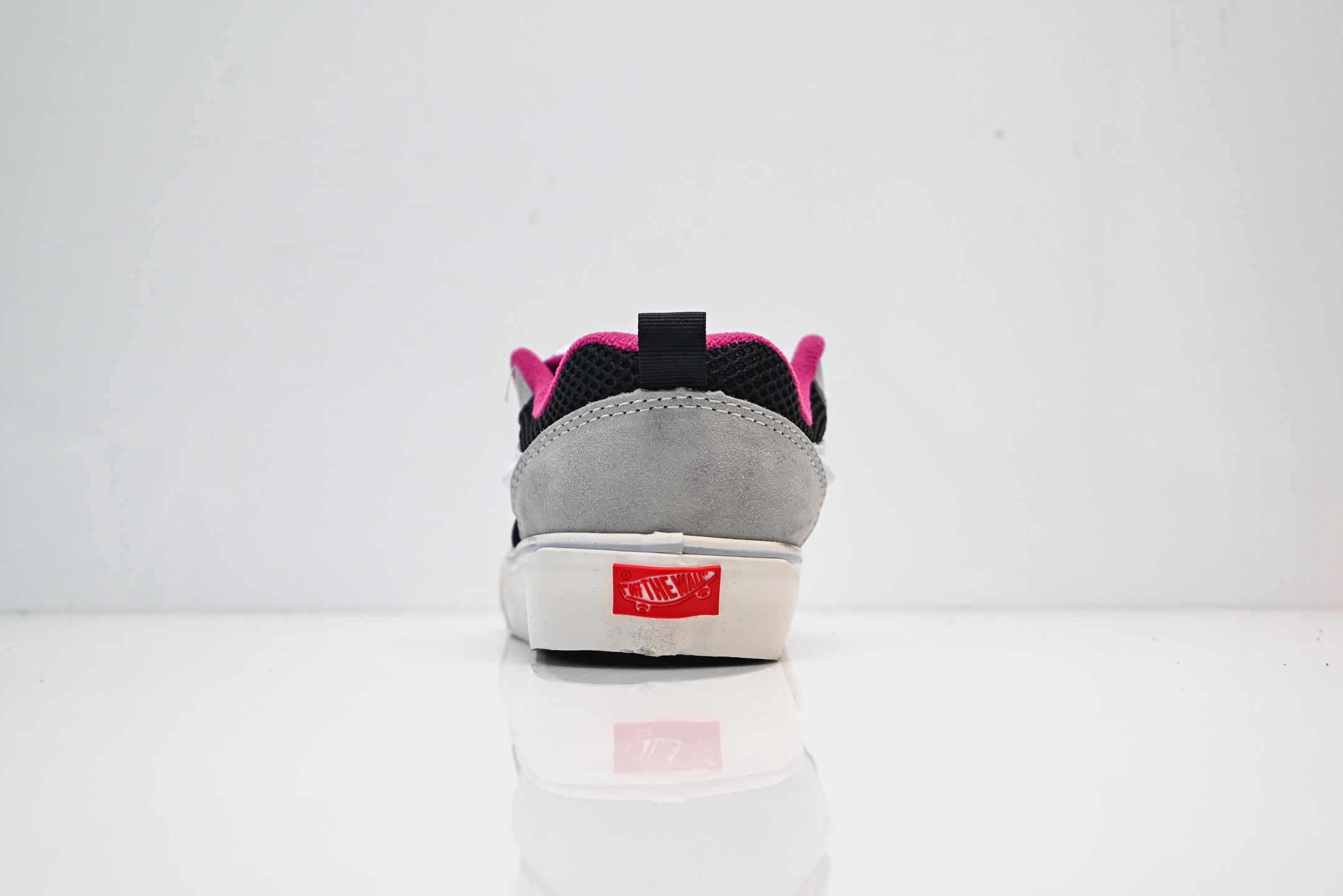 Vans Knu Skool CL 万斯范斯低帮休闲运动帆布滑板鞋 薄底 纯硫化 可盐可咸 夏季百搭神器 VN0007QDWHT 白黑紫-Top High Quatity Cheap Sneakers Fashion Clothing Clothes Bags handbags Shoes of all Brand wholesale With The best Quality And Beautiful Price from China Factory Chinese suppliers wholesaler seller Vans Knu Skool CL 万斯范斯低帮休闲运动帆布滑板鞋 薄底 纯硫化 可盐可咸 夏季百搭神器 VN0007QDWHT 白黑紫