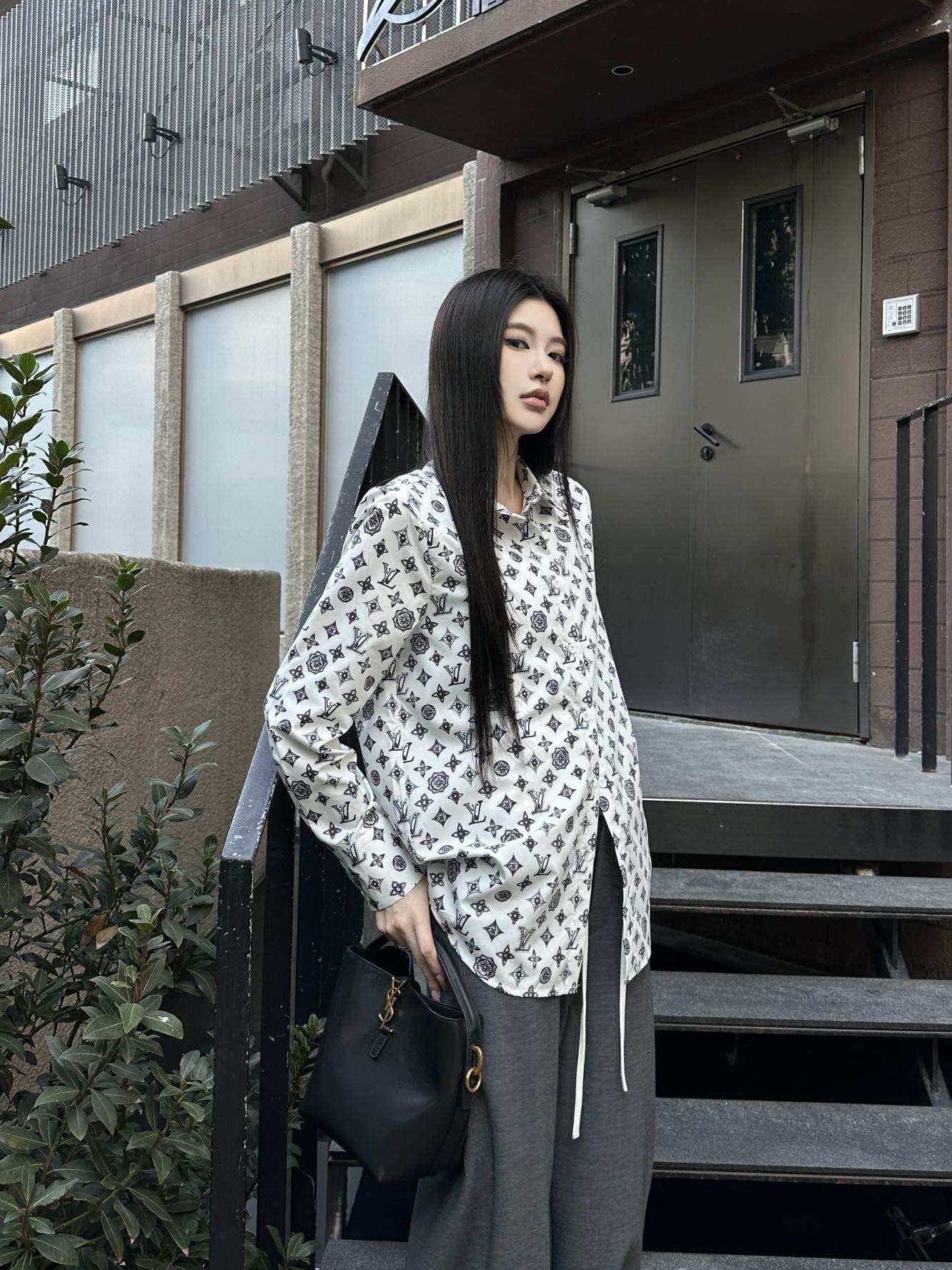 路易威登 Louis Vuitton 高定典藏名品高定成衣时装外套连衣裙衬衫T恤 #B2FC8700 3