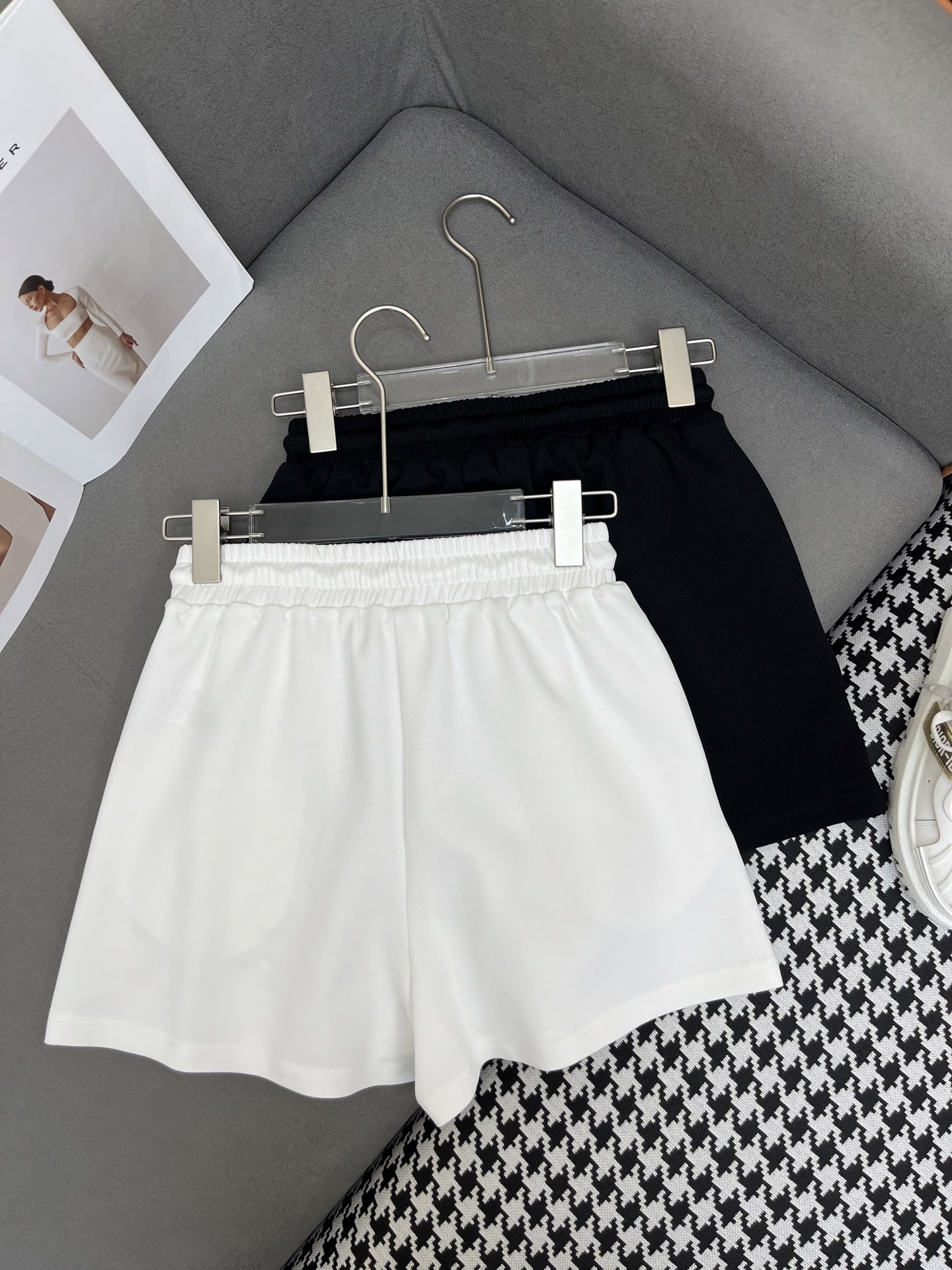 P483 Original Tweeted Woman with new Burberr*/25SS shorts / styling embroidery/recreational atmosphere / 2 colours 3x SML - 图片 6