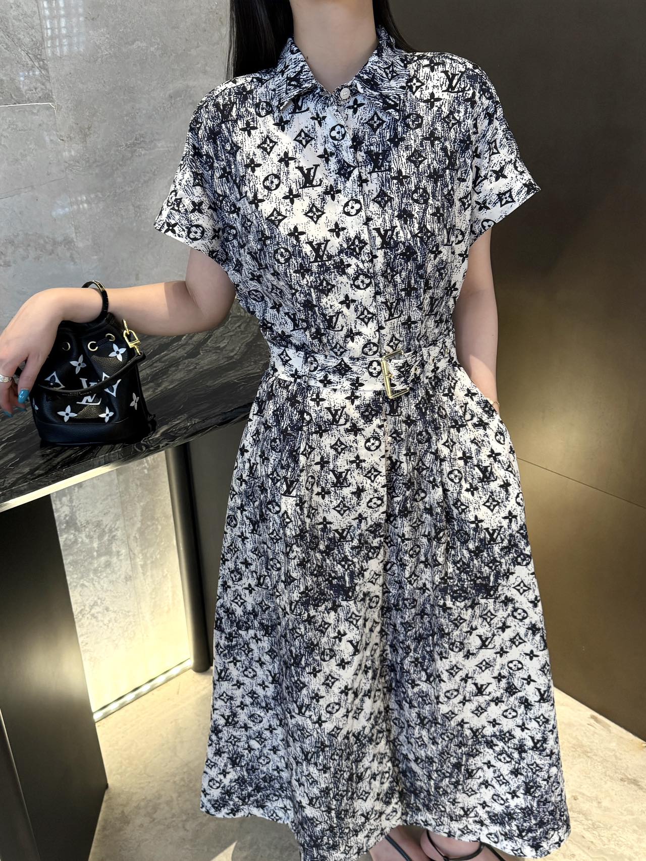 NO:430538,upper body picture, alexander wang19860909上身图,,alexander wang,Women's clothing