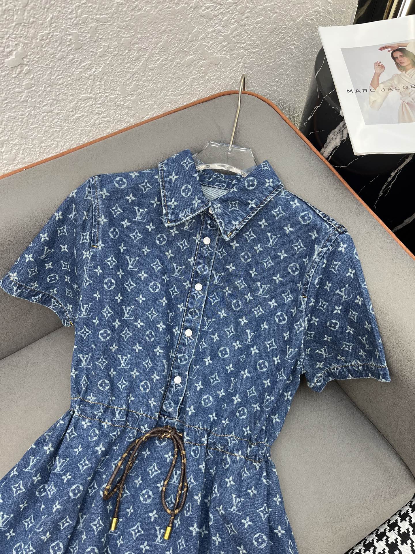 Louis Vuitton 25SS Denim Jacquard Tie Waist Mini Dress - Chic & Flattering 4 i1751211473249 2156 0 1