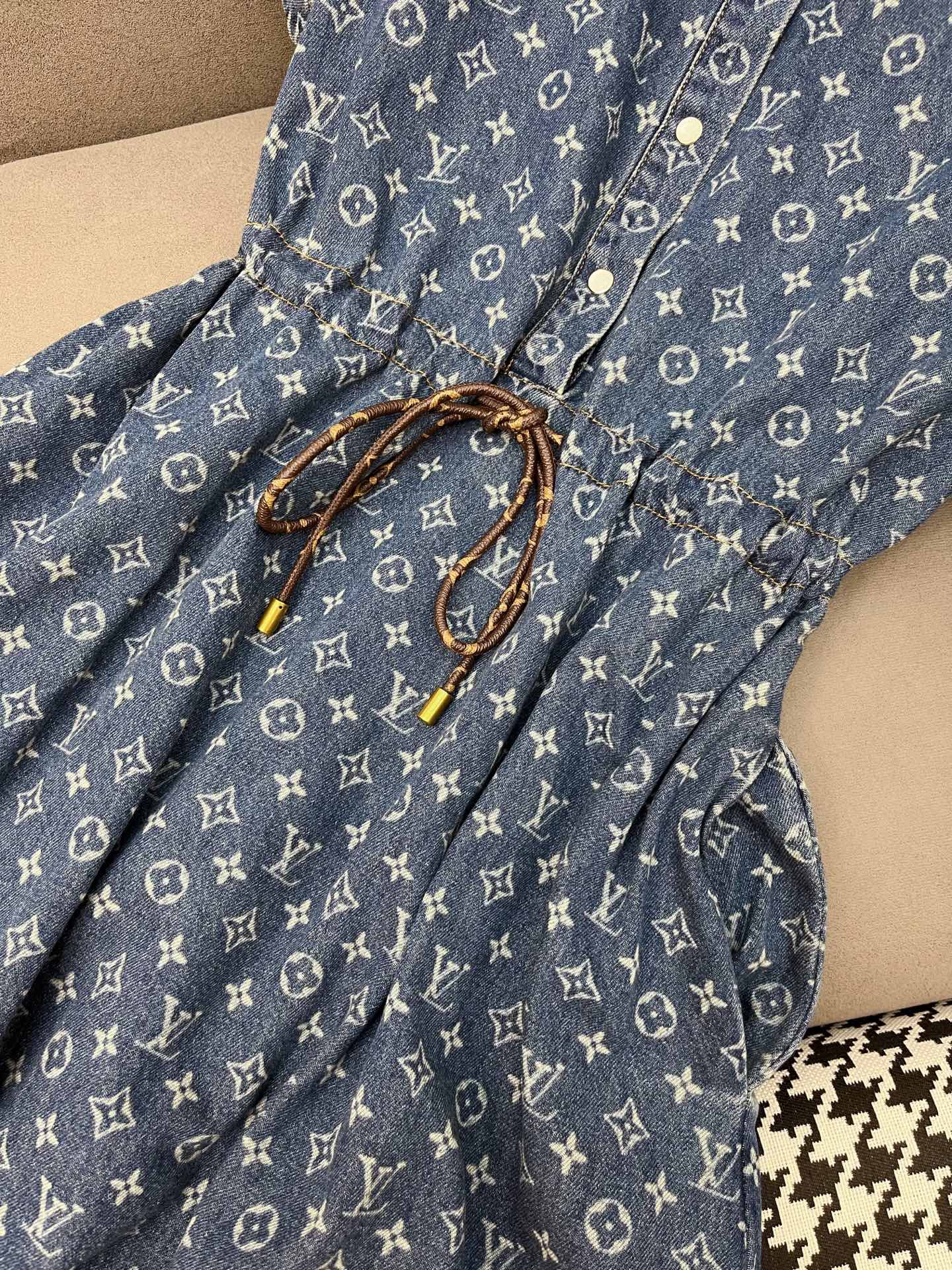 Louis Vuitton 25SS Denim Jacquard Tie Waist Mini Dress - Chic & Flattering 5 i1751211474162 1903 0 2