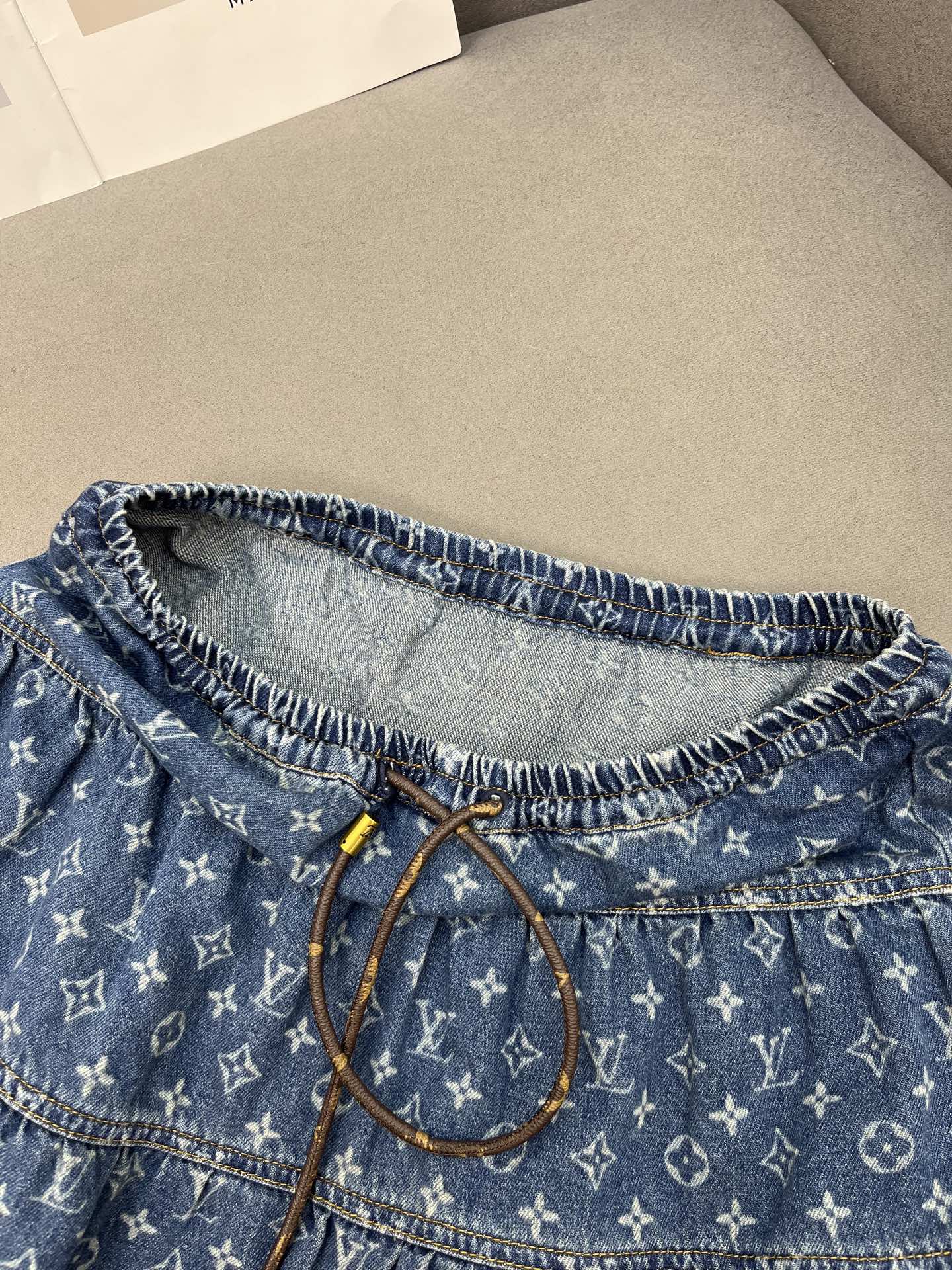 Louis Vuitton Denim Jacquard Mini Skirt - Chic & Flattering A-Line Design 4 i1751211833694 9657 0 2