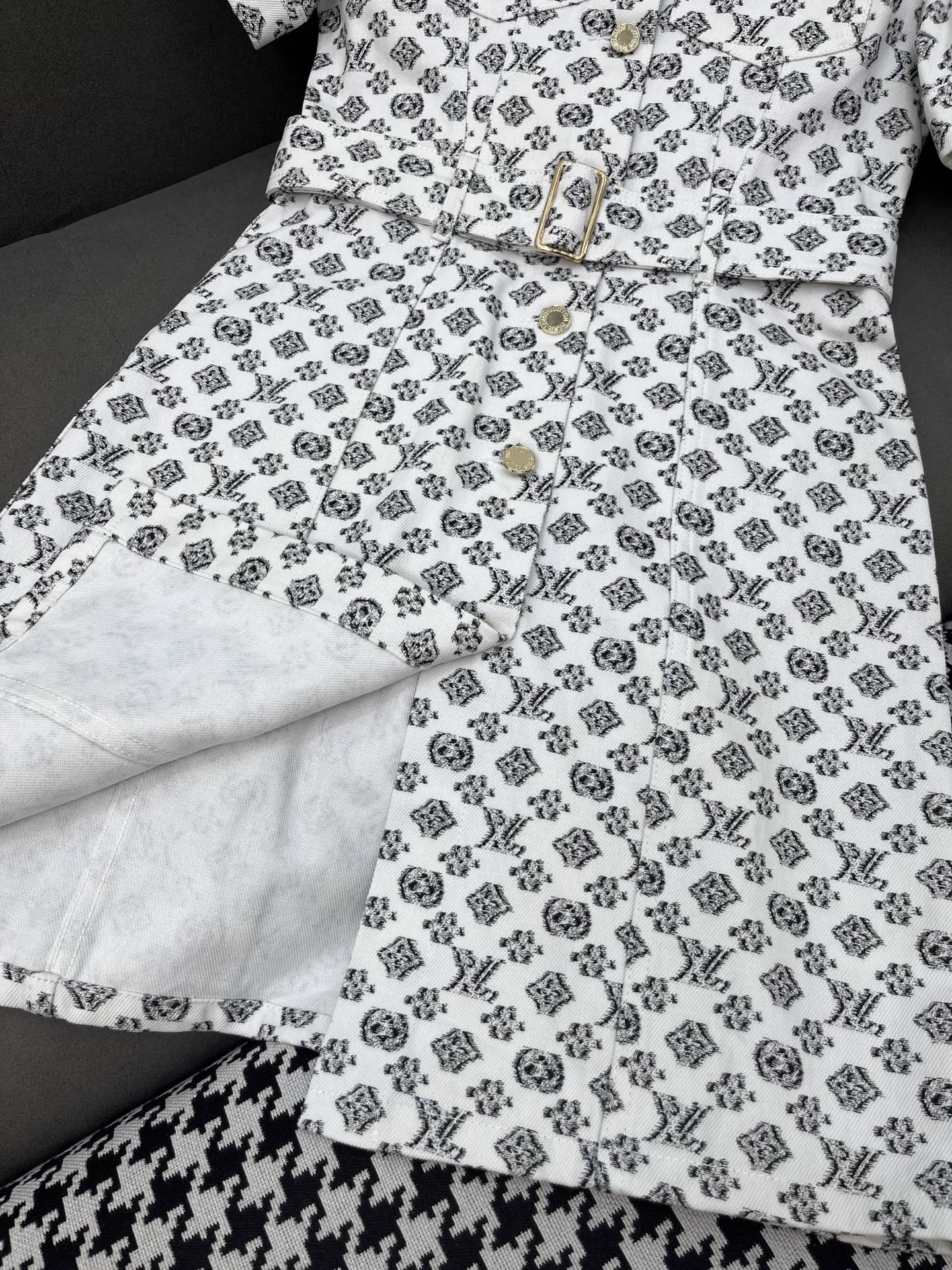 Louis Vuitton 25SS Monogram Denim Collar Dress - Elegant & Chic, Sizes S-L 5 i1751212724714 3074 0 3
