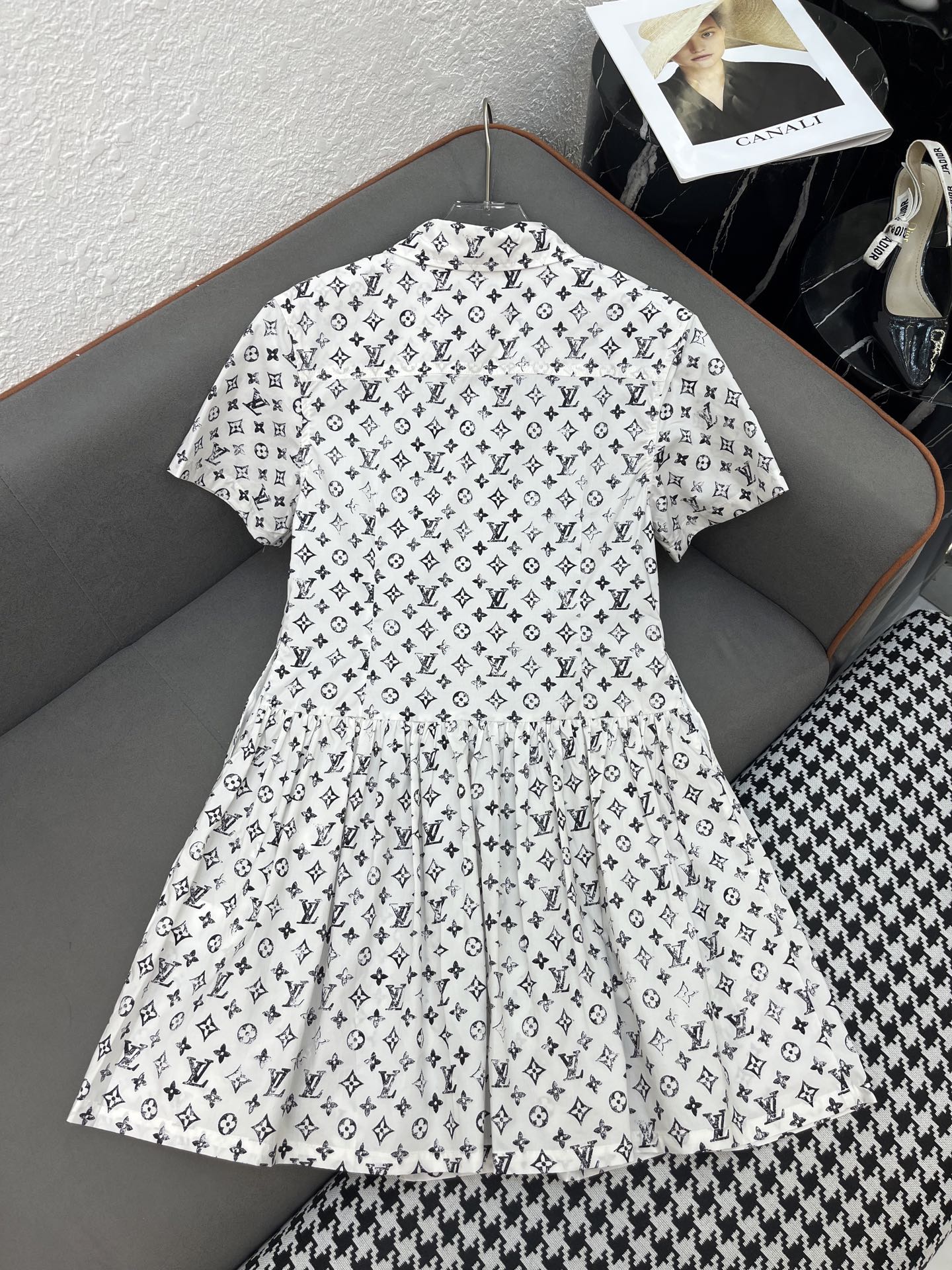 Louis Vuitton 25SS Monogram Print Collared Dress - Elegant & Chic 8 i1751212847519 5458 0 6
