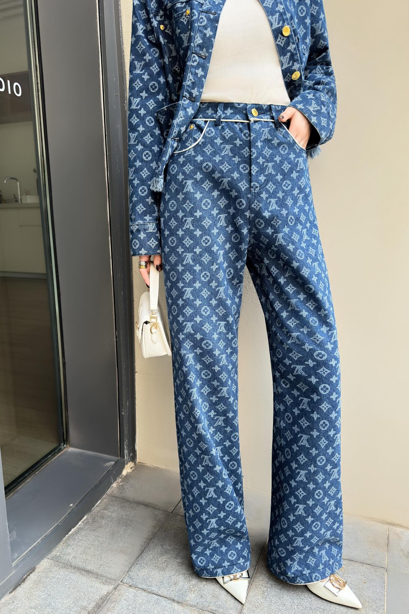 NO:496330,Alexander wang19860909上身图 分开批,,alexander wang,Women's clothing