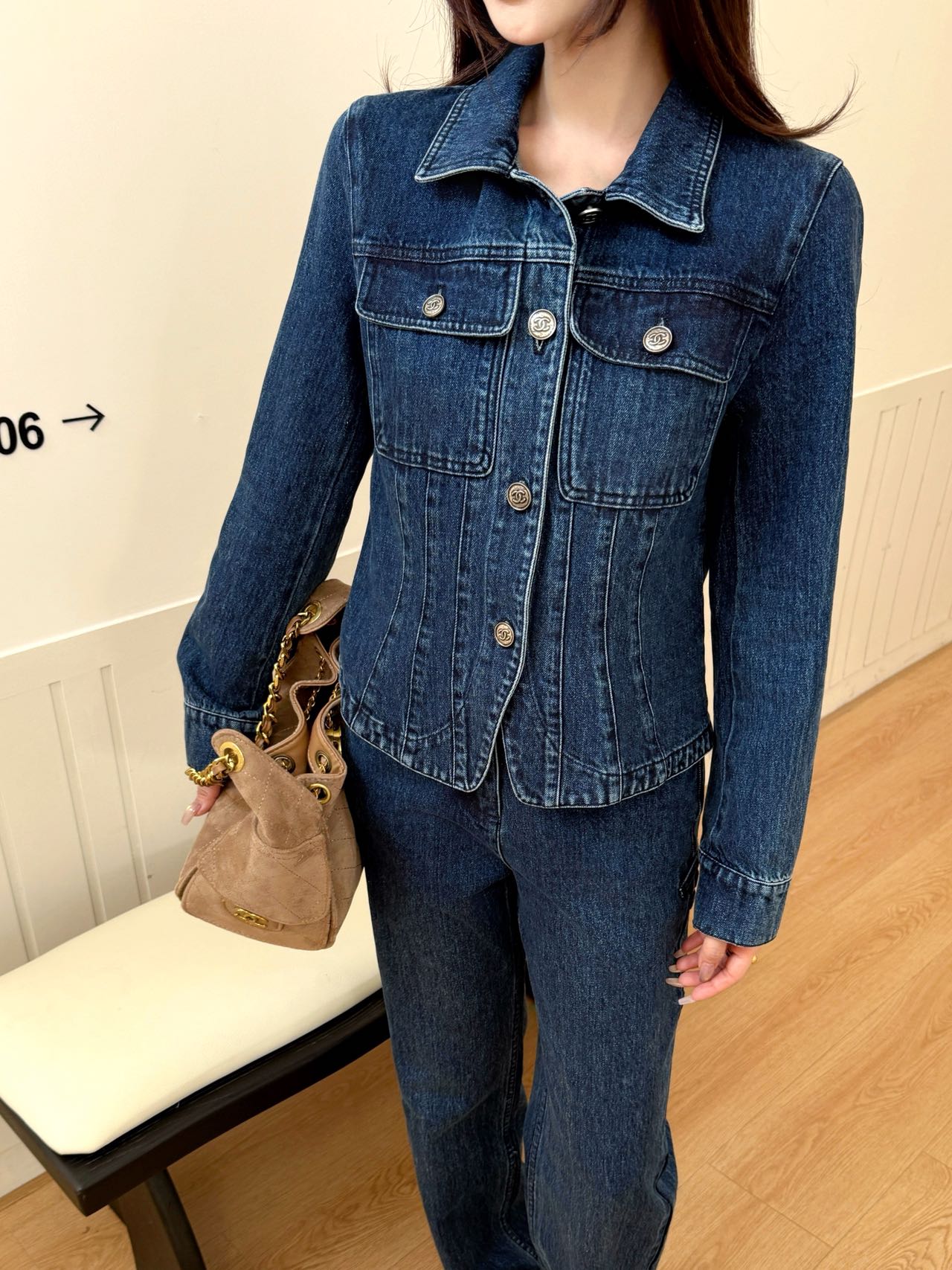 NO:738170,Upper body pictures are batched separately,,19860909上身图 分开批,,,Women's clothing