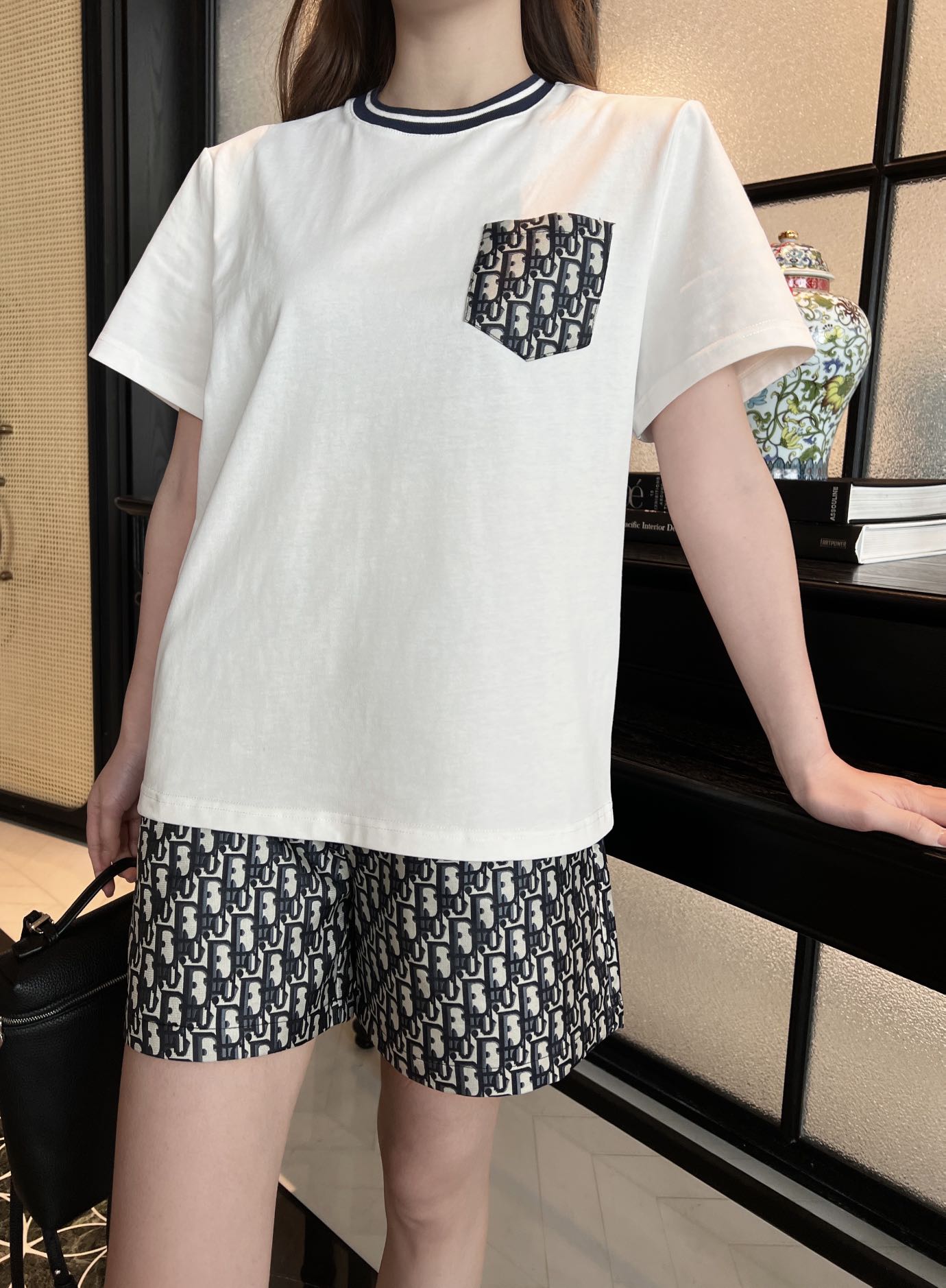 NO:752851,Upper body picture,,19860909上身图,,,Women's clothing