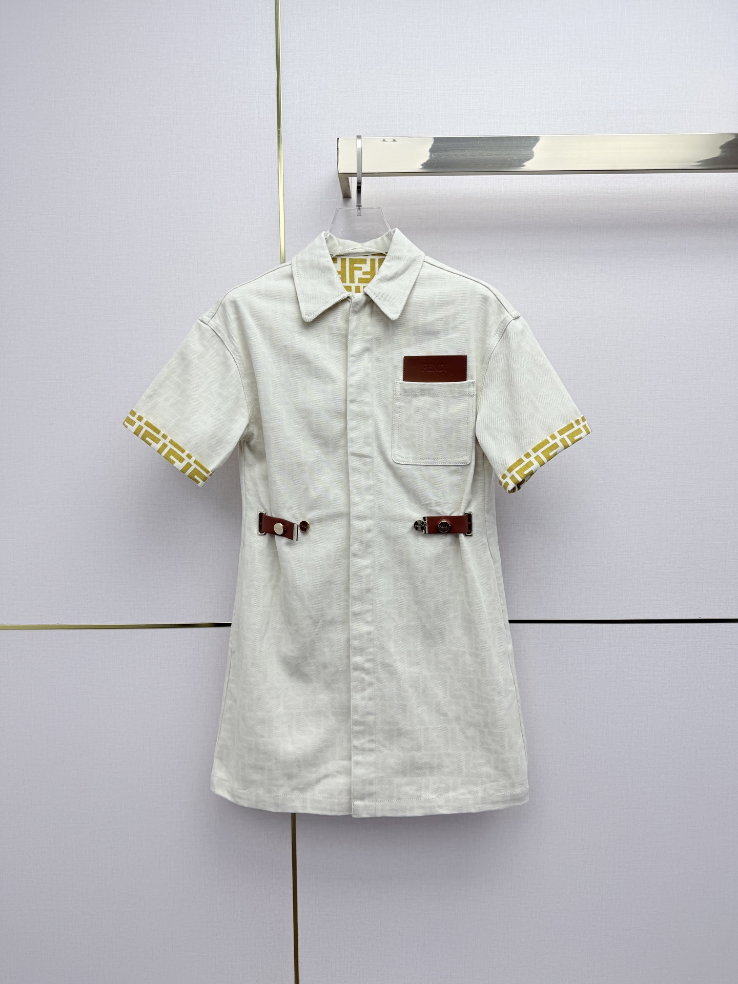 NO:825540,Fend*/26SS new denim dress/double F jacquard fabric letter leather buckle decoration/fine workmanship/two colors and three codes SMLB808, Fendi-clothing, fendi, fendi, skirts,19860909Fend*/26SS新款牛仔连衣裙/双F提花面料字母皮扣装饰/做工精细/两色三码SMLB808,芬迪-服装,fendi,fendi,skirts,,Women's clothing