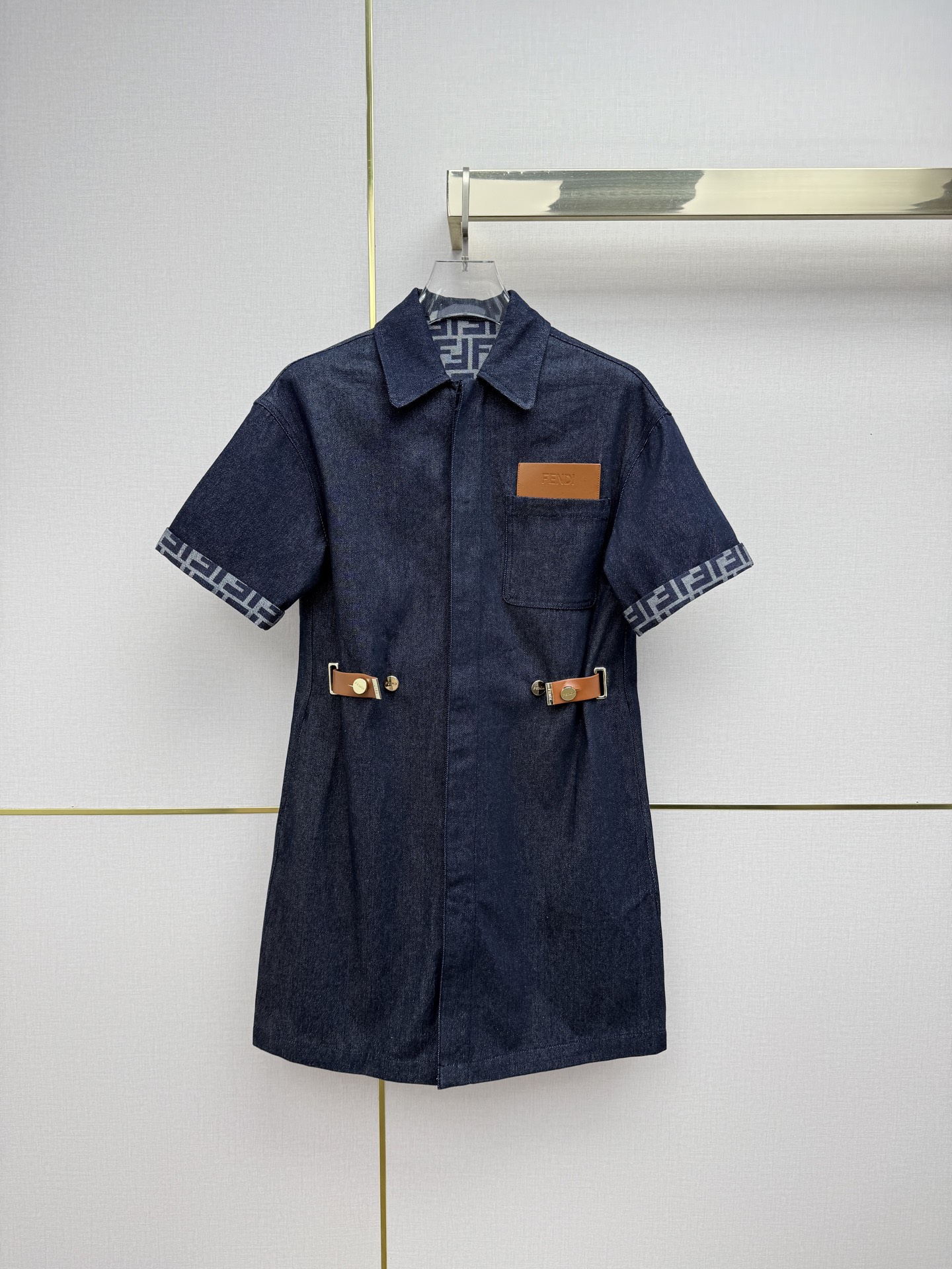 NO:825465,Fend*/26SS new denim dress/double F jacquard fabric letter leather buckle decoration/fine workmanship/two colors and three codes SMLB808, Fendi-clothing, fendi, fendi, skirts,19860909Fend*/26SS新款牛仔连衣裙/双F提花面料字母皮扣装饰/做工精细/两色三码SMLB808,芬迪-服装,fendi,fendi,skirts,,Women's clothing
