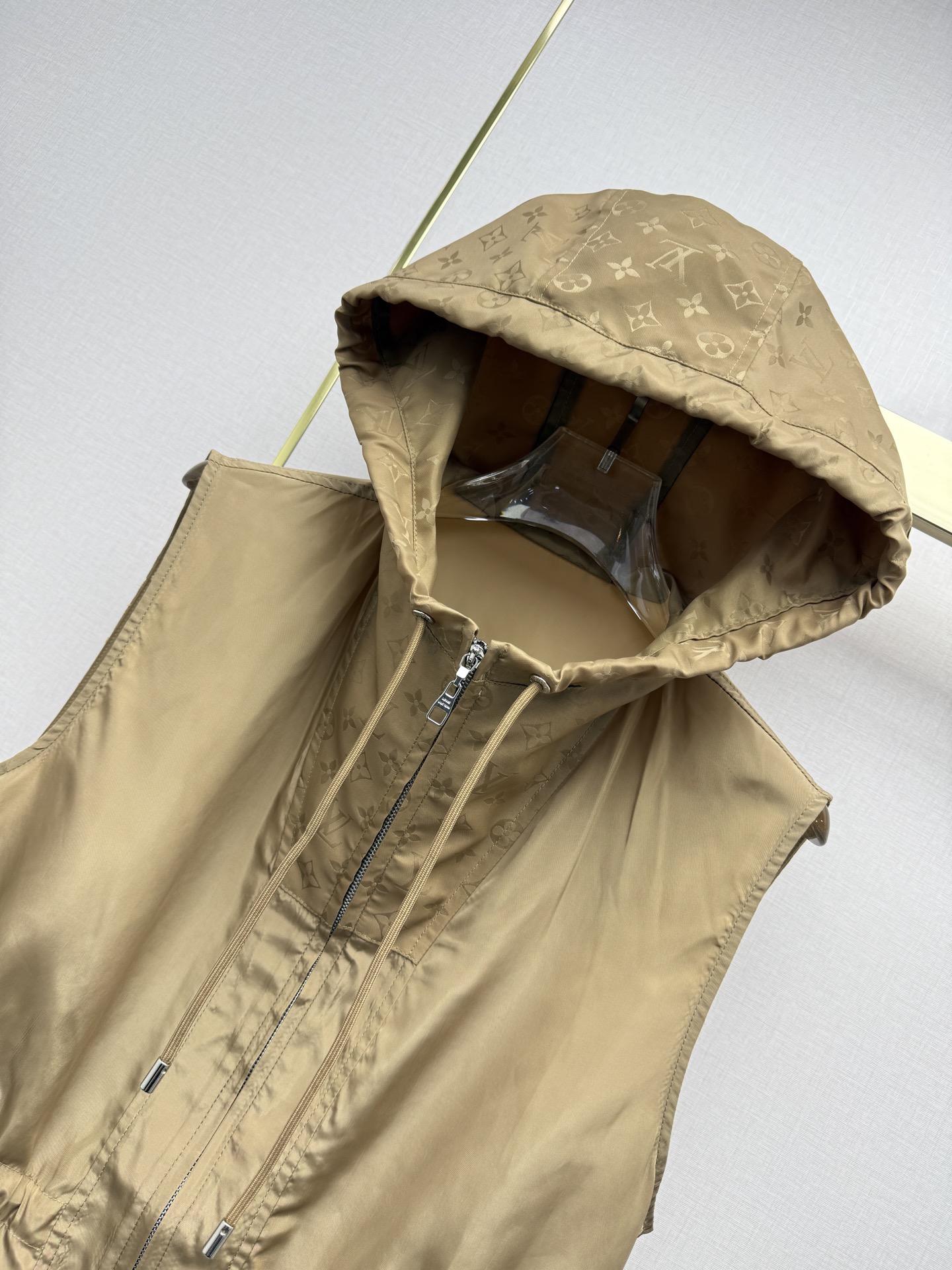 LV Hooded Gilet Waist-Cinching Sleeveless Jacket
