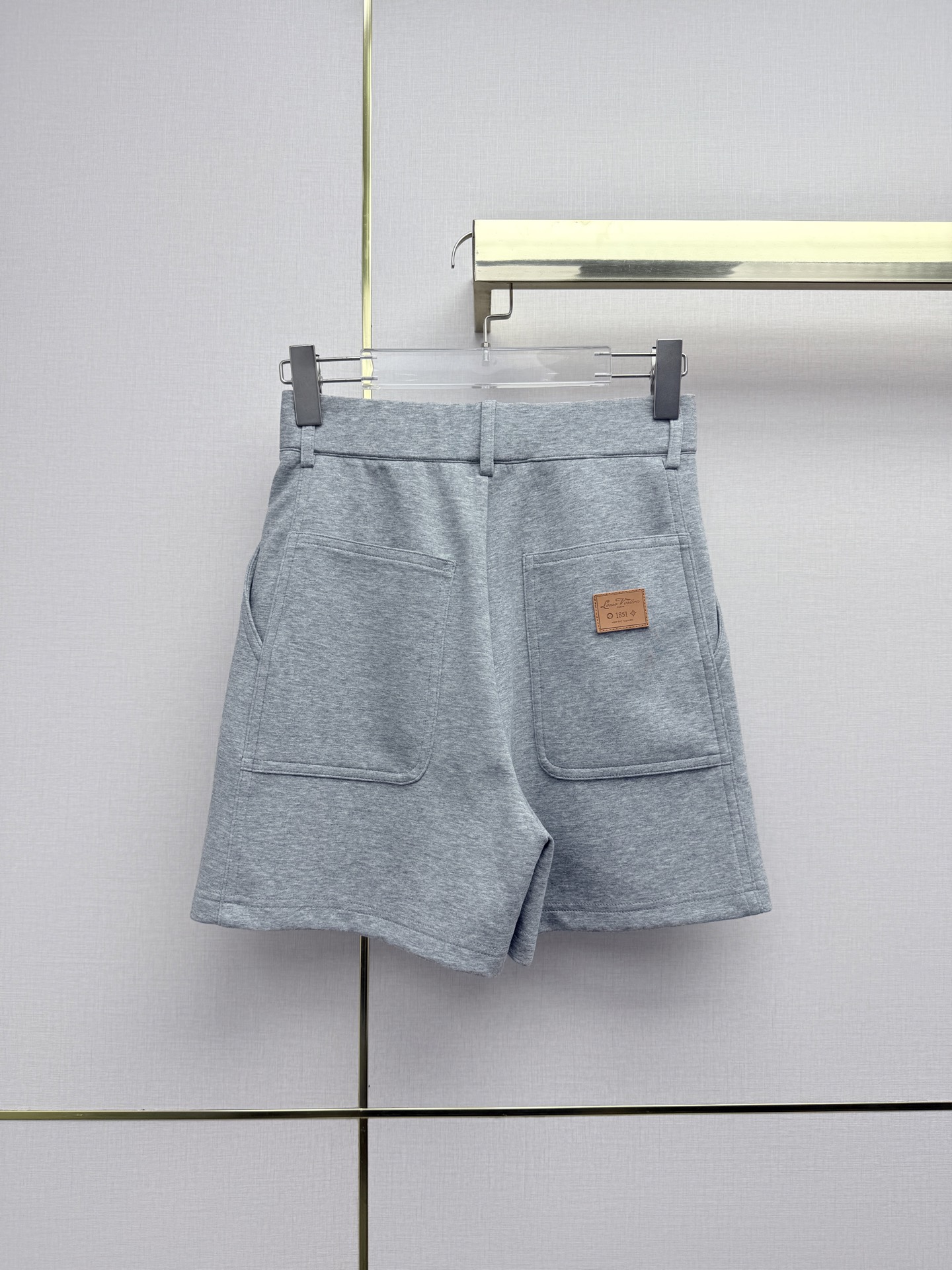 LV Heather Grey Front Seam Knit Casual Shorts