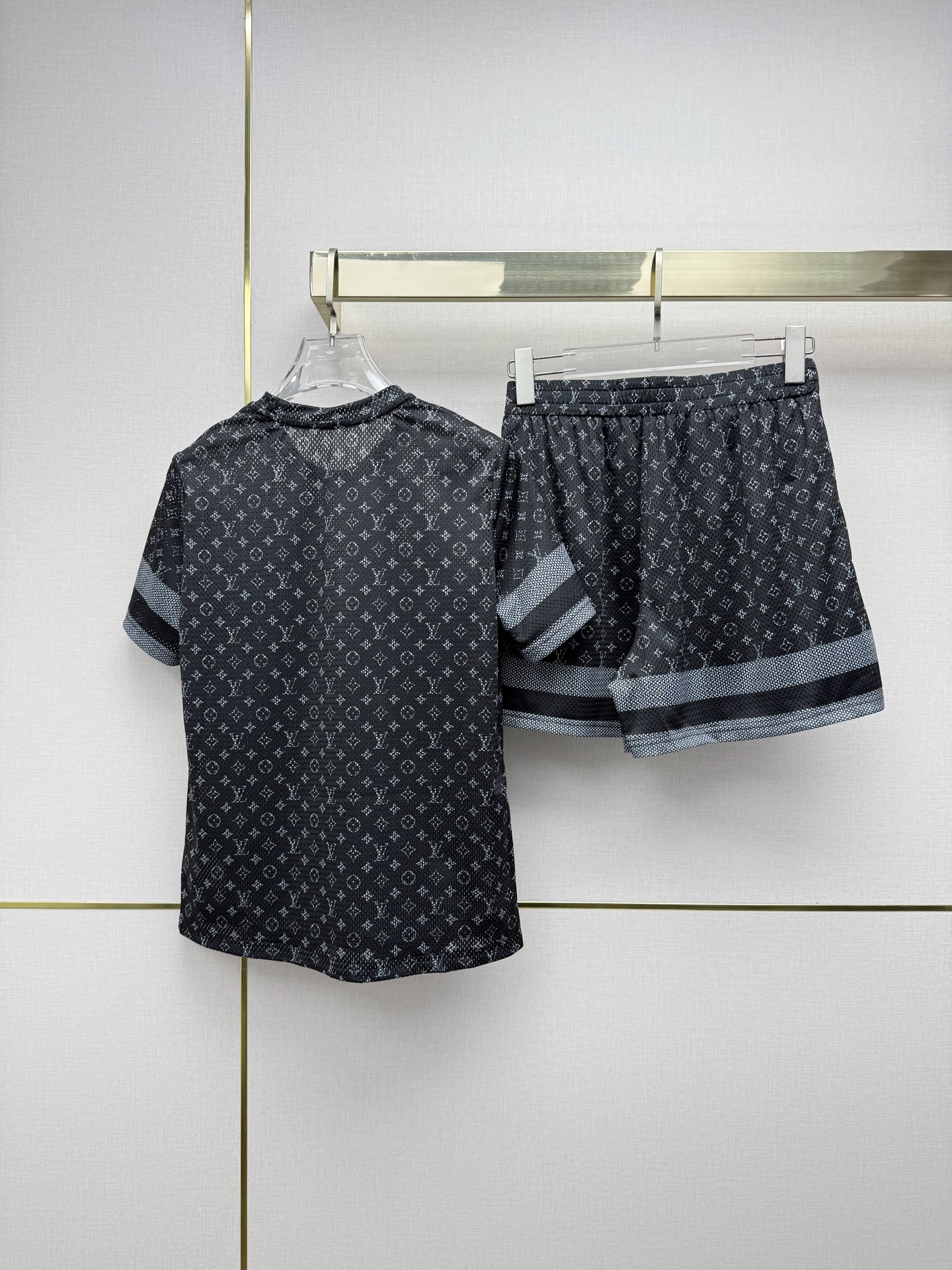 louis vuitton monogram t shirt and shorts set