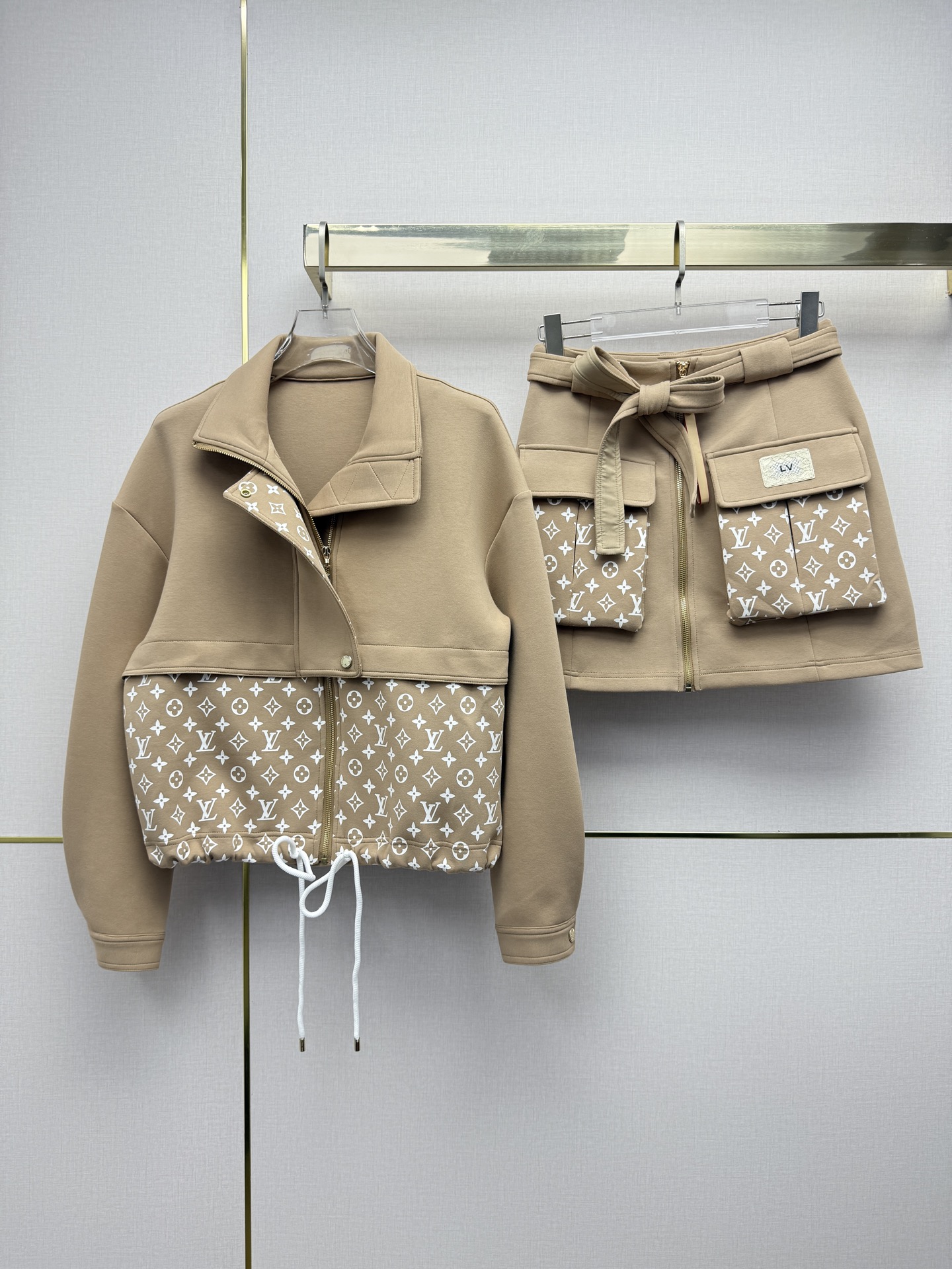 louis vuitton monogram accent fleece jacket