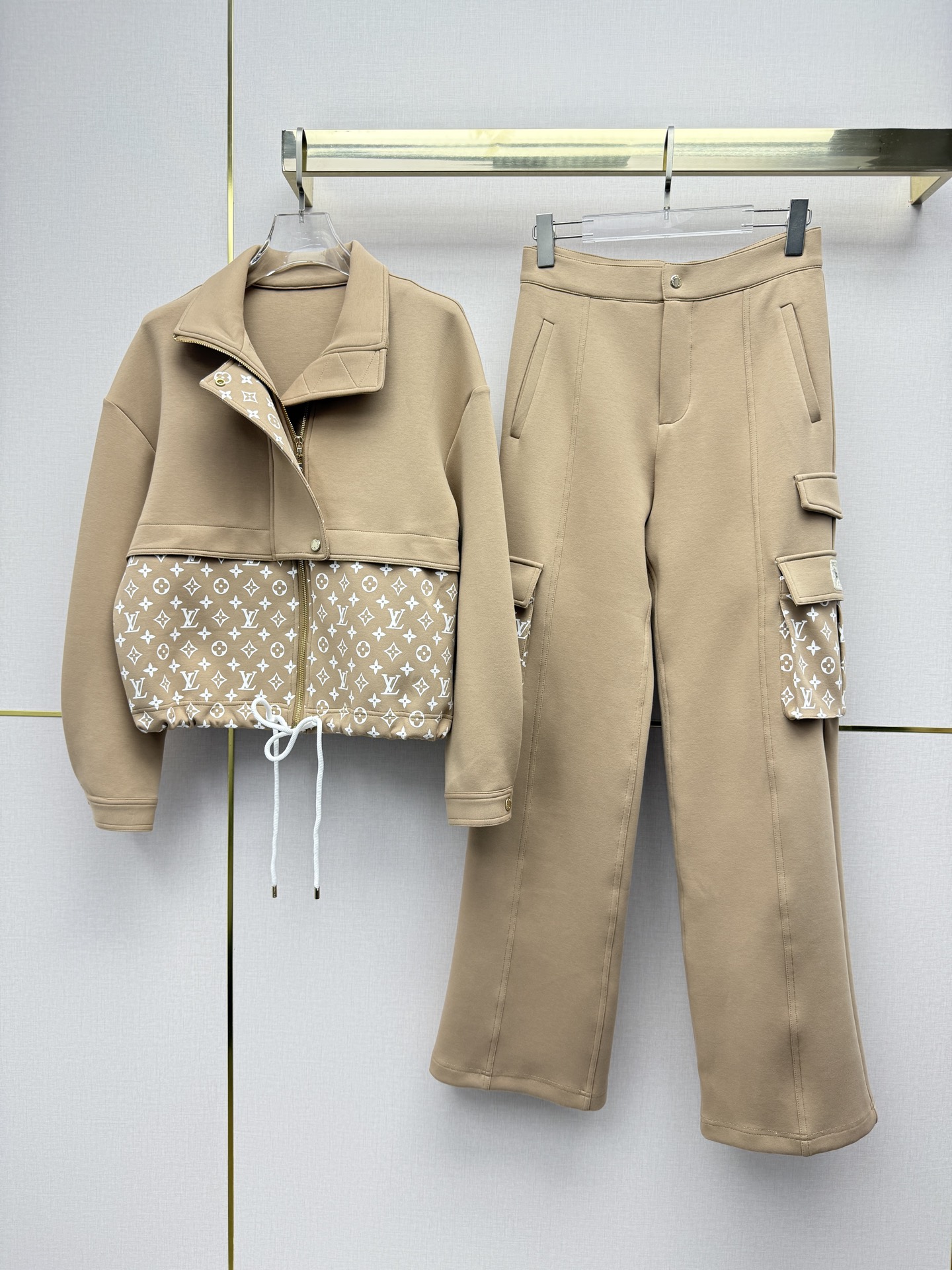 louis vuitton monogram accent fleece jacket